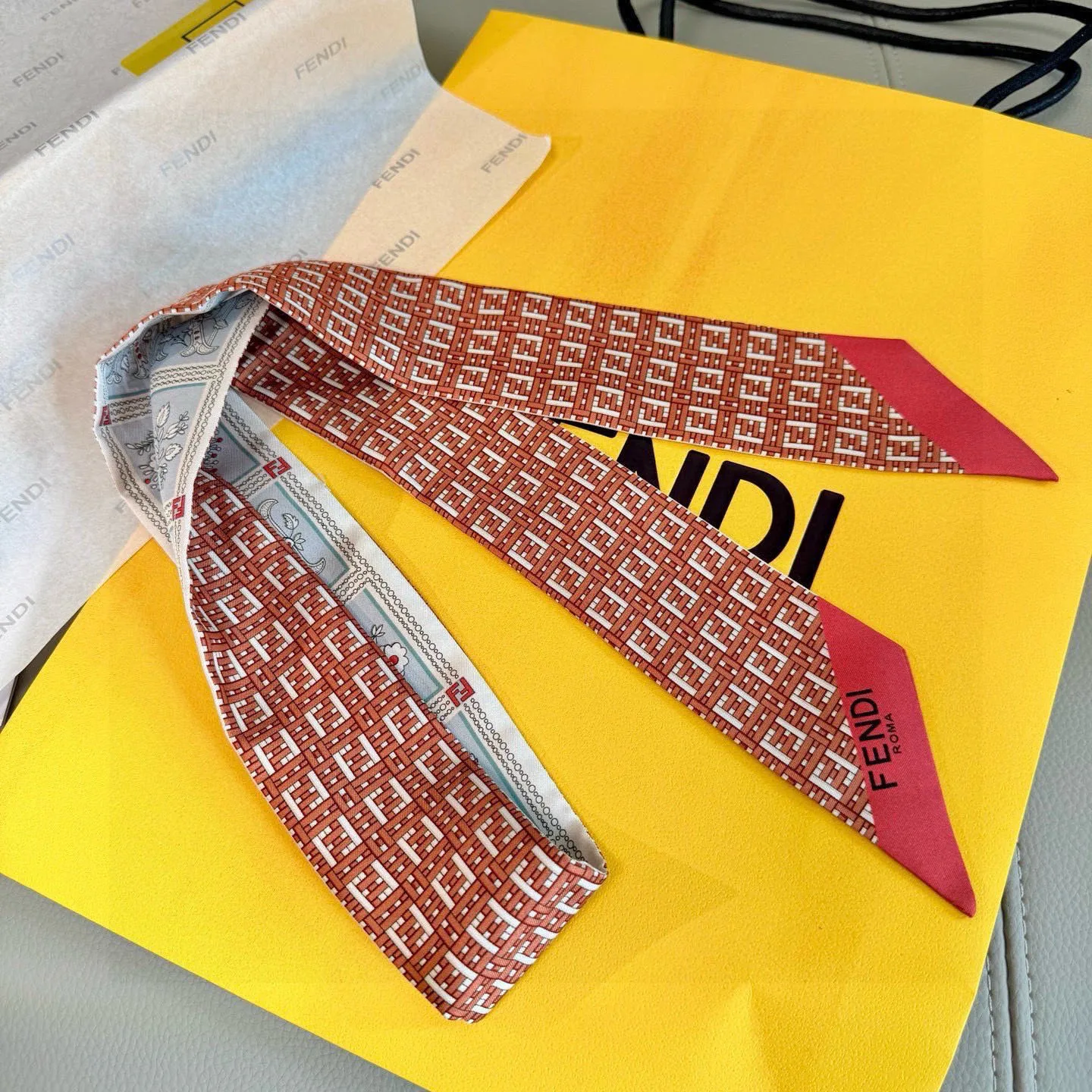 Платки Fendi 10695713