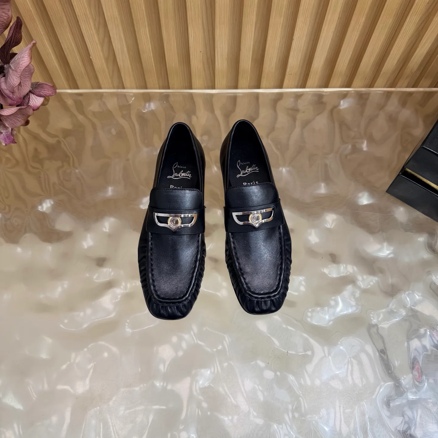 Лоферы И Мокасины Женские Christian Louboutin 18190150