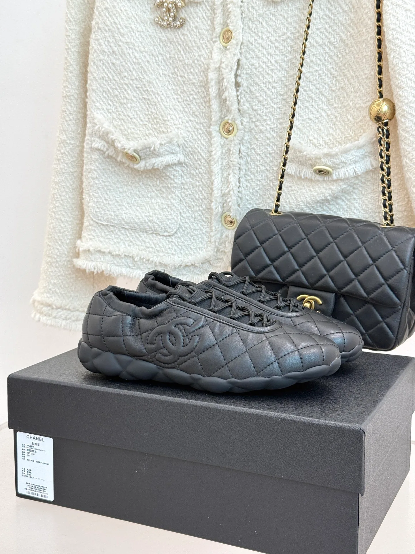 Кроссовки Женские Chanel 19208423