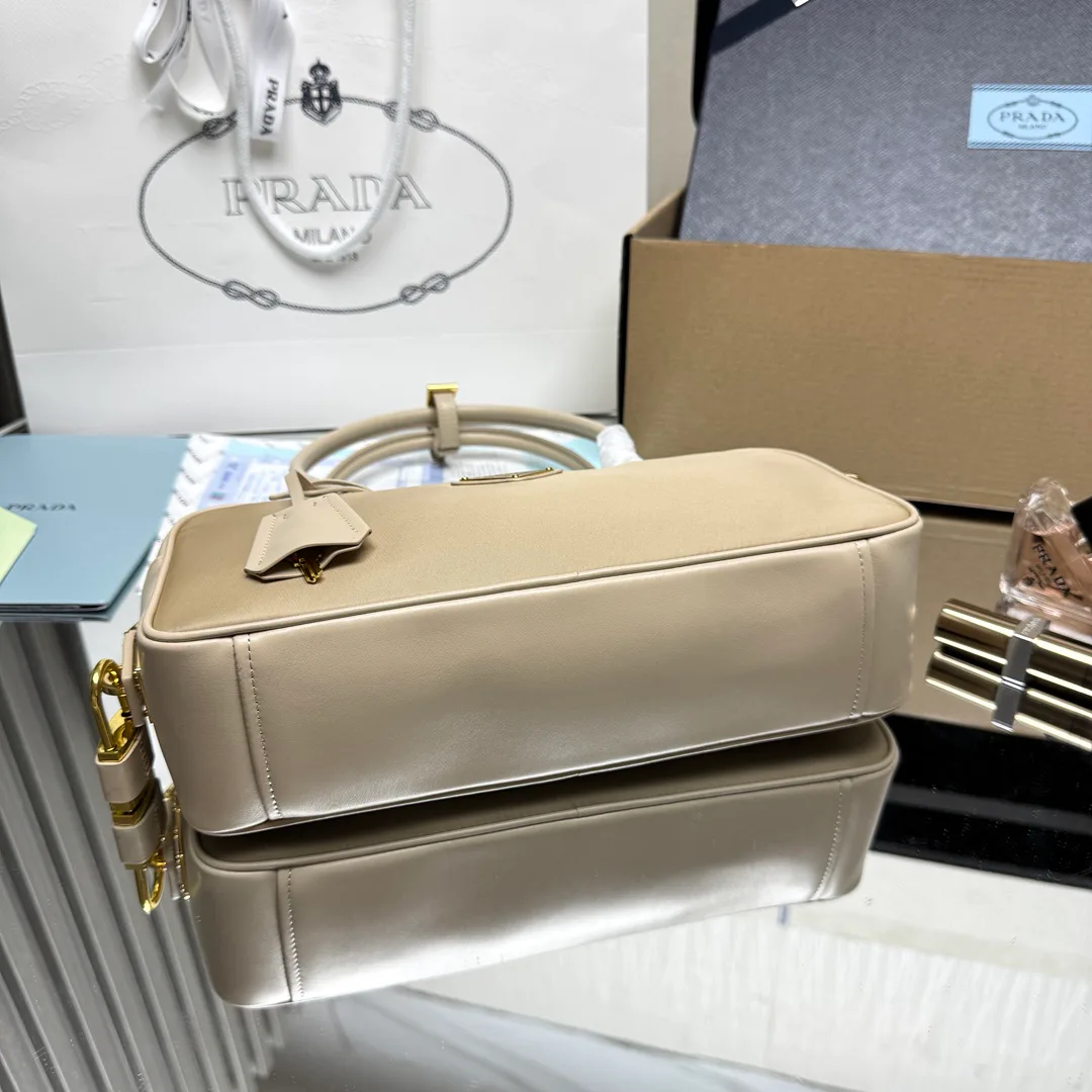 Классические Сумки Женские Prada 118541