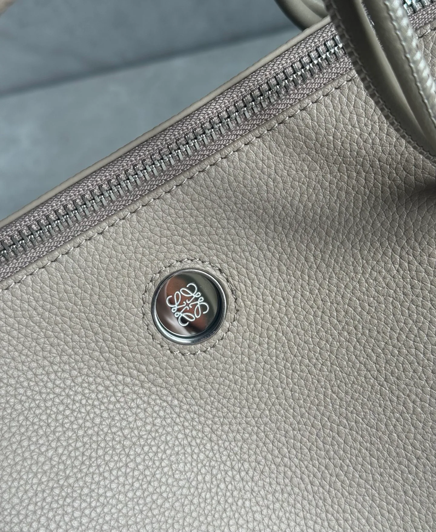 Классические Сумки Женские Loewe 17551248