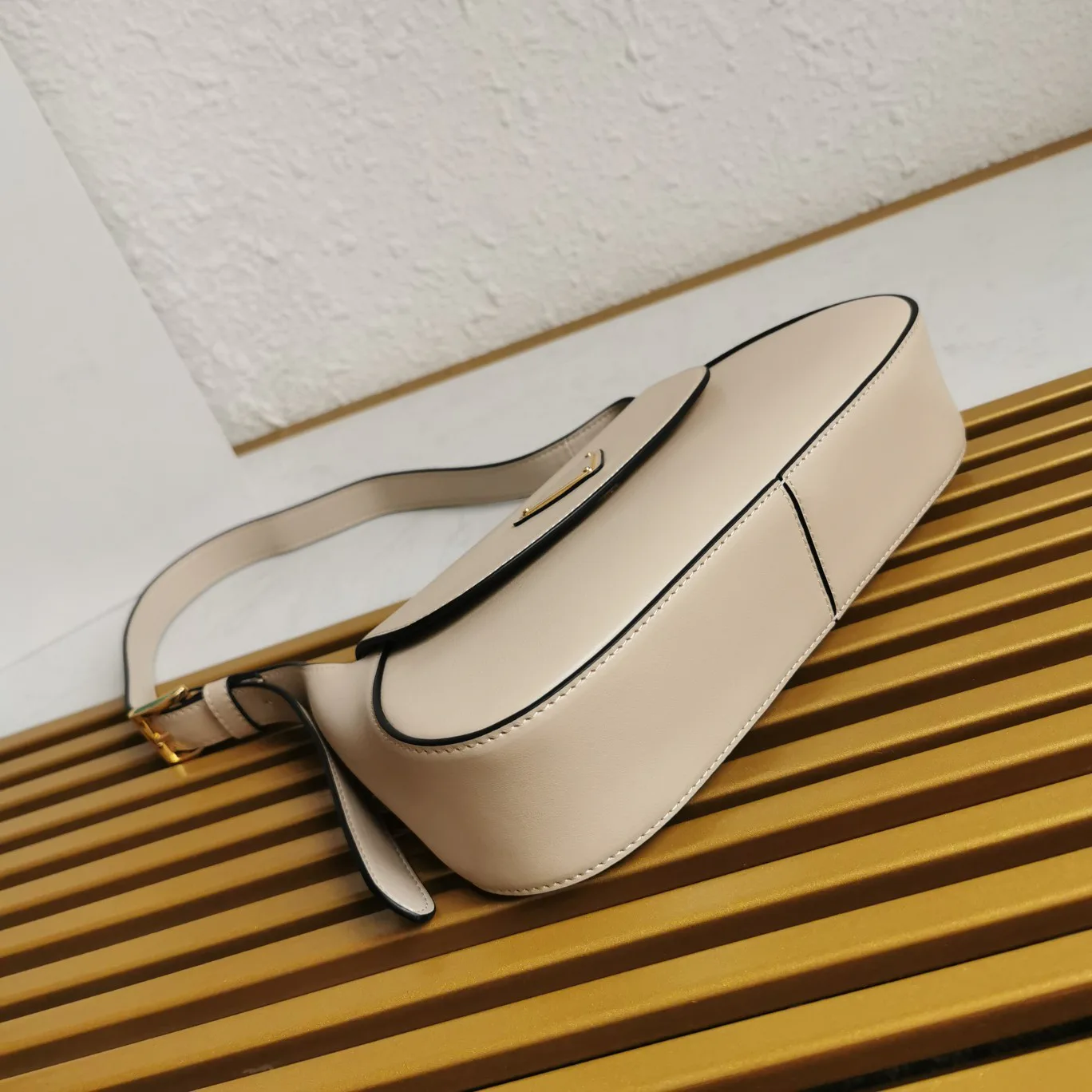 Сумки На Ремне Женские Prada 617104