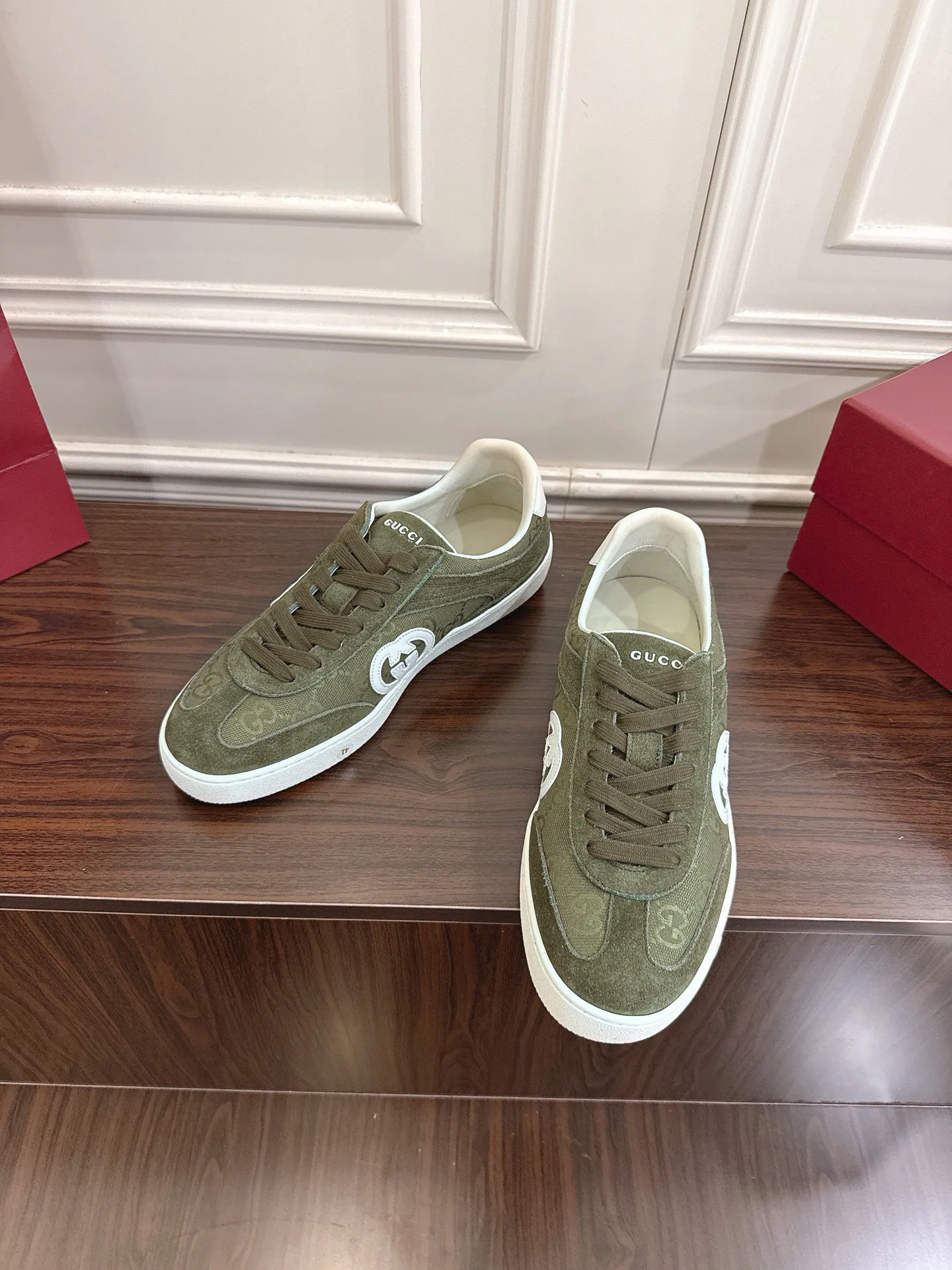 Кеды Женские Gucci 2330794