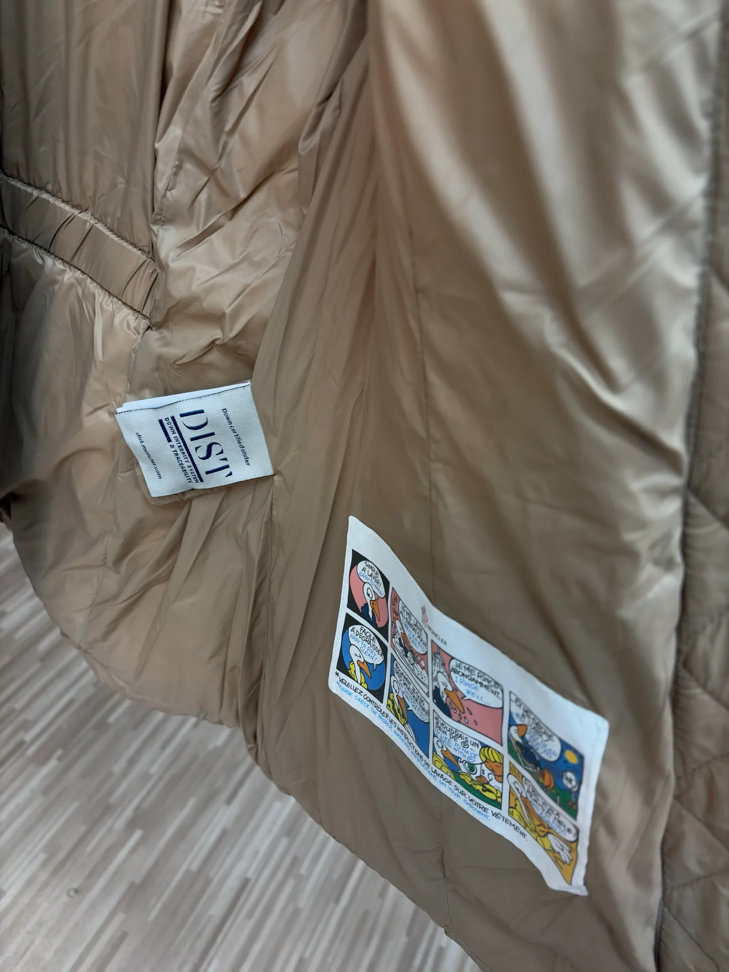 Куртки И Пуховики Женские Moncler 17926556