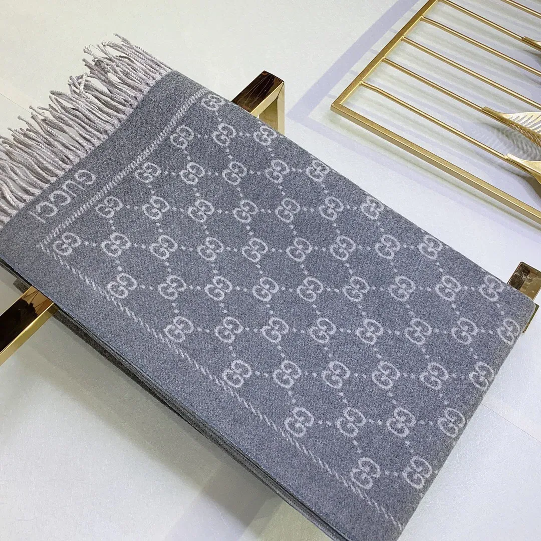 Шарфы Gucci 184249