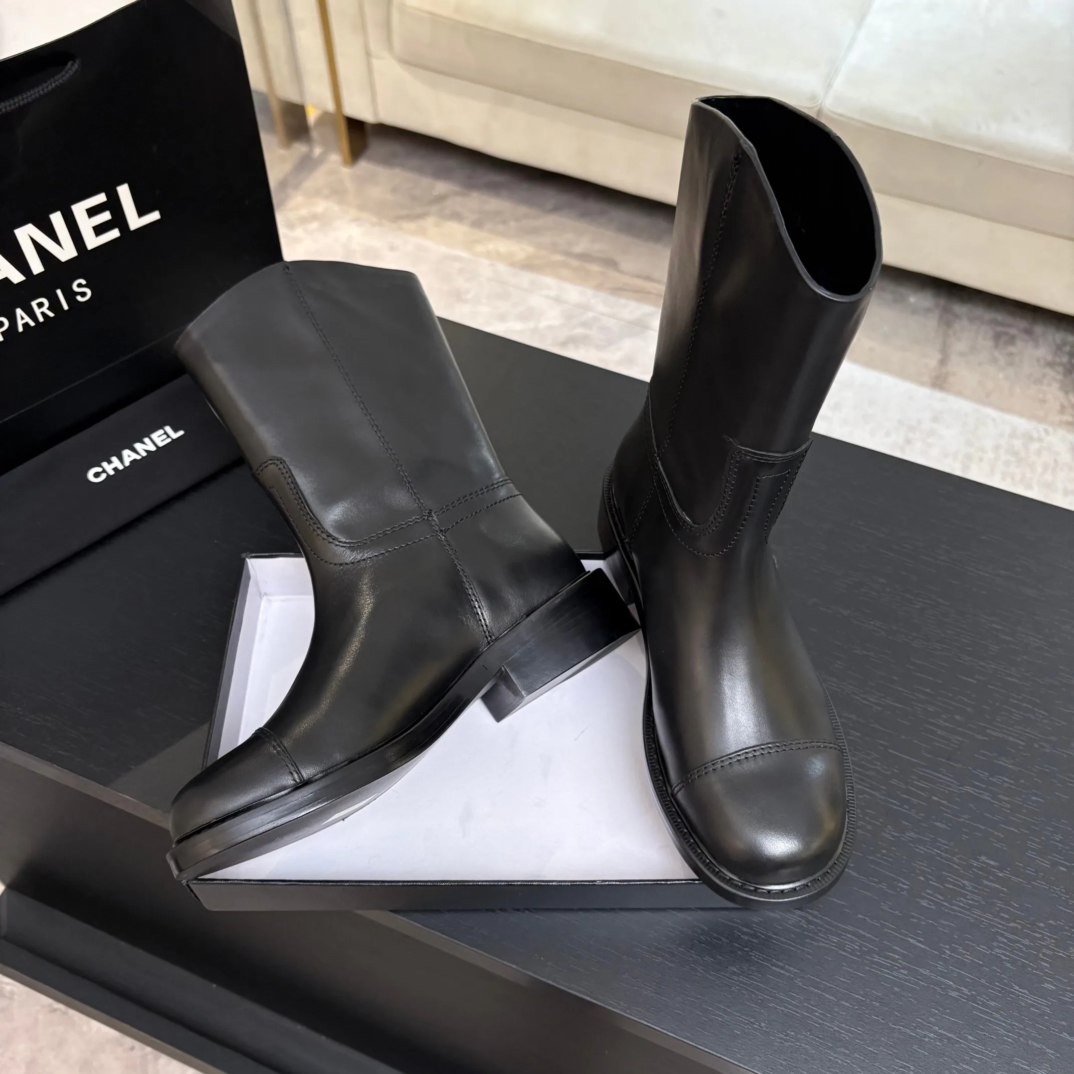 Сапоги Женские Chanel 18062794