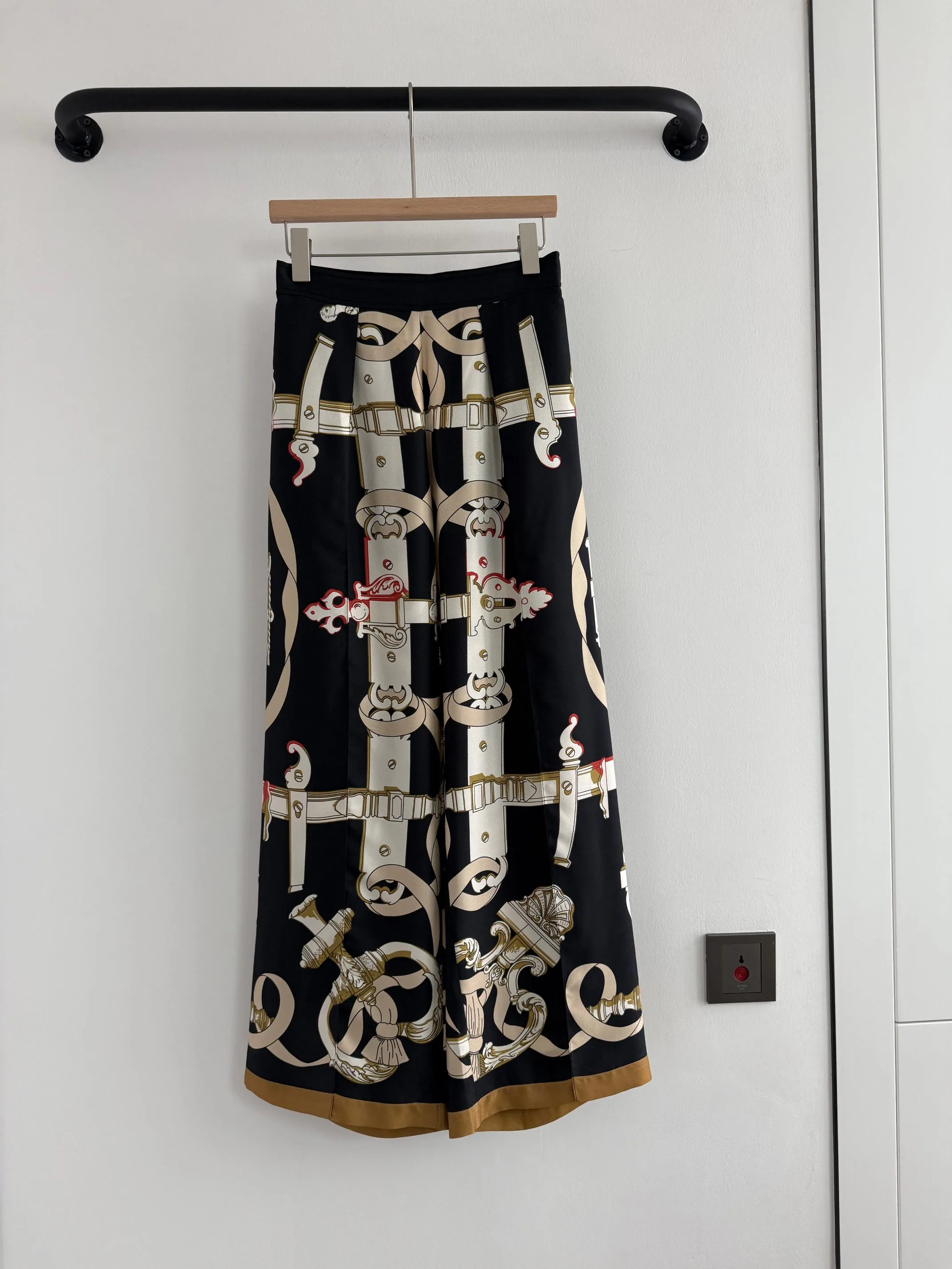 Костюмы Женские Hermes 10679611