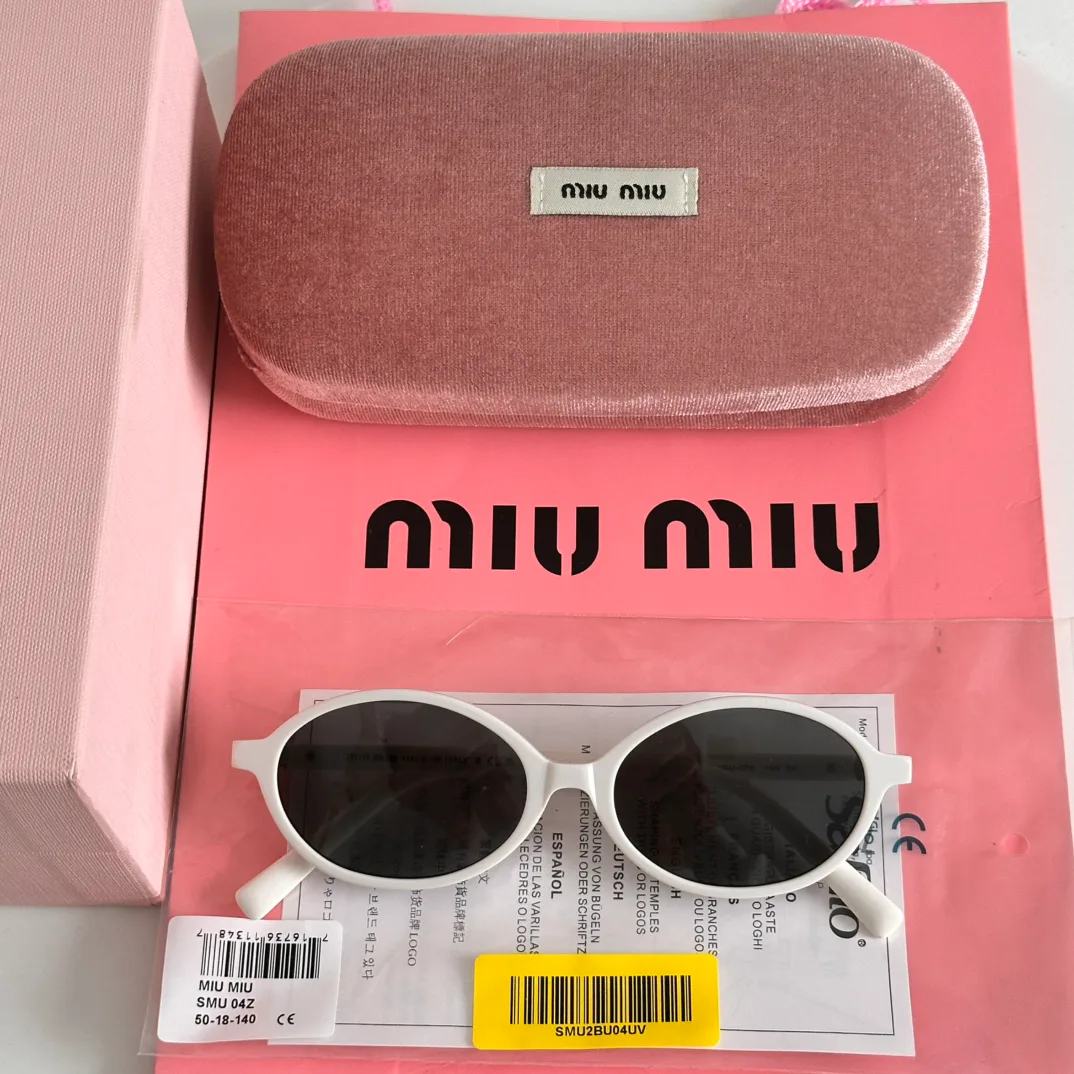 Очки Miu Miu 5914