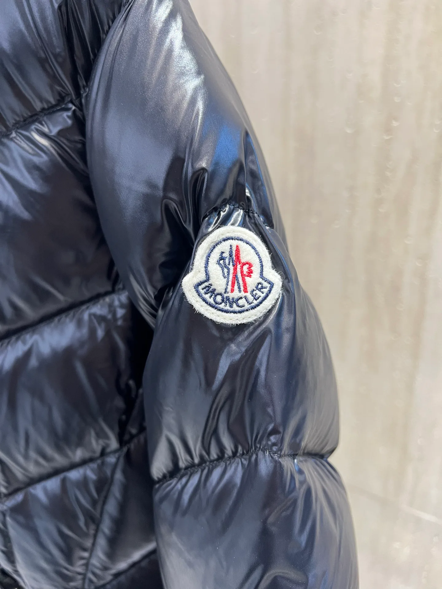 Куртки И Пуховики Женские Moncler 19185616