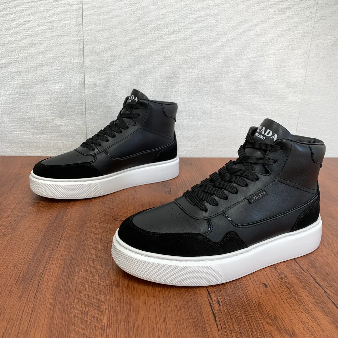 Кроссовки Мужские Prada 5608717