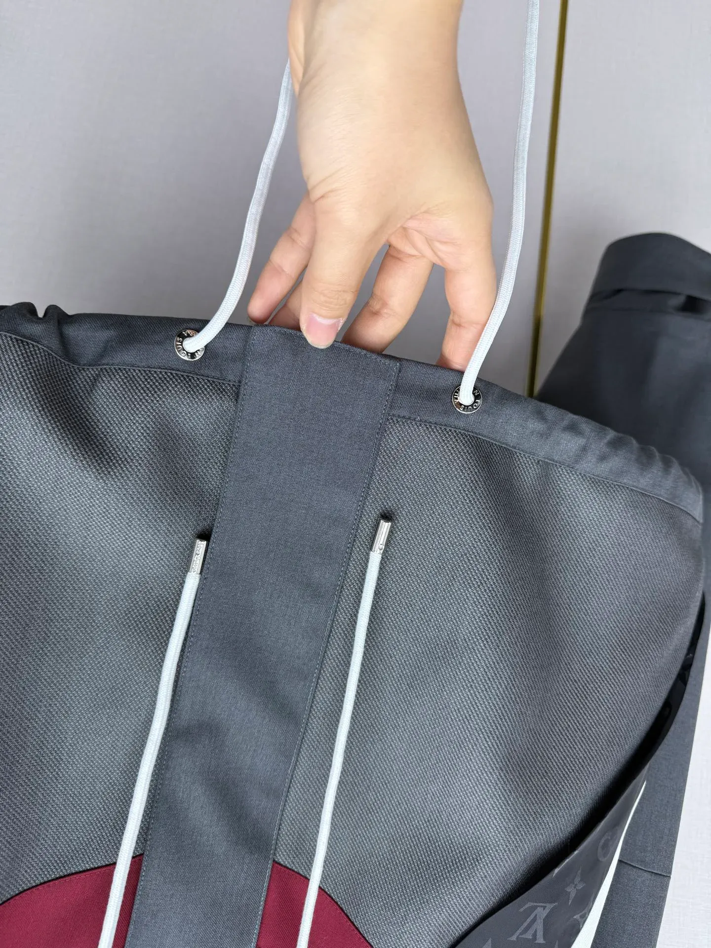 Куртки И Пуховики Женские Louis Vuitton 3055331