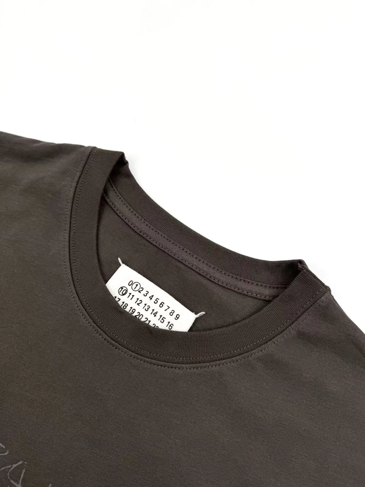 Футболки Женские Maison Margiela 6431416