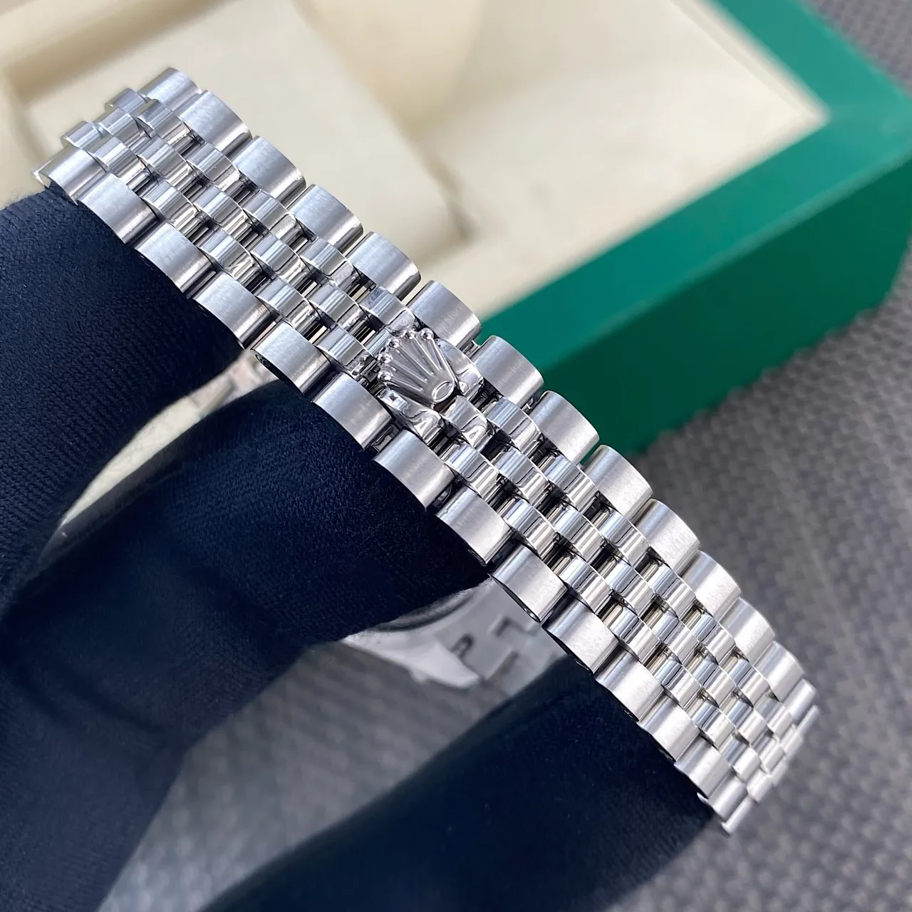 Часы Женские Rolex 17871051