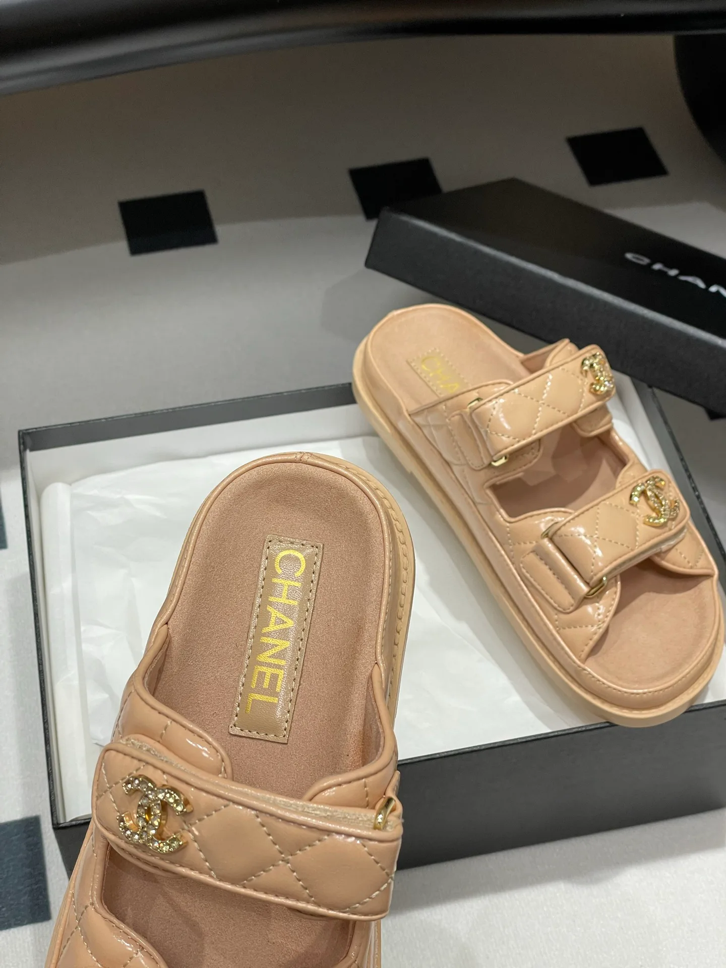 Шлепанцы Женские Chanel 19164