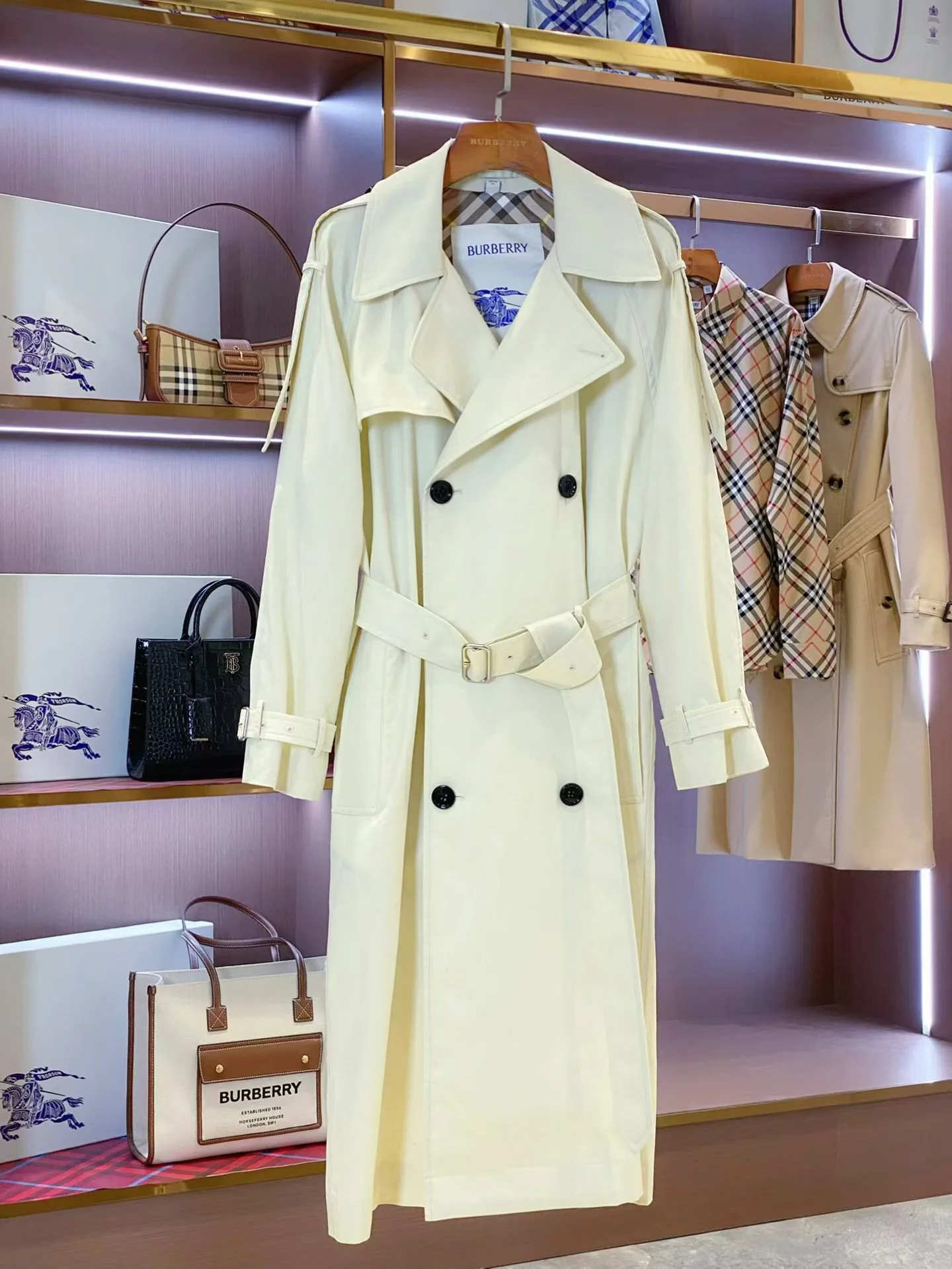Тренчи Женские Burberry 18277312