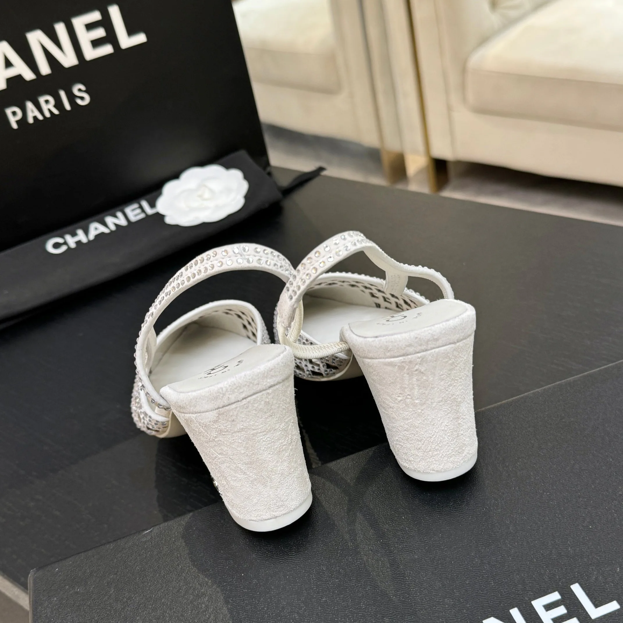 Туфли Женские Chanel 17448391