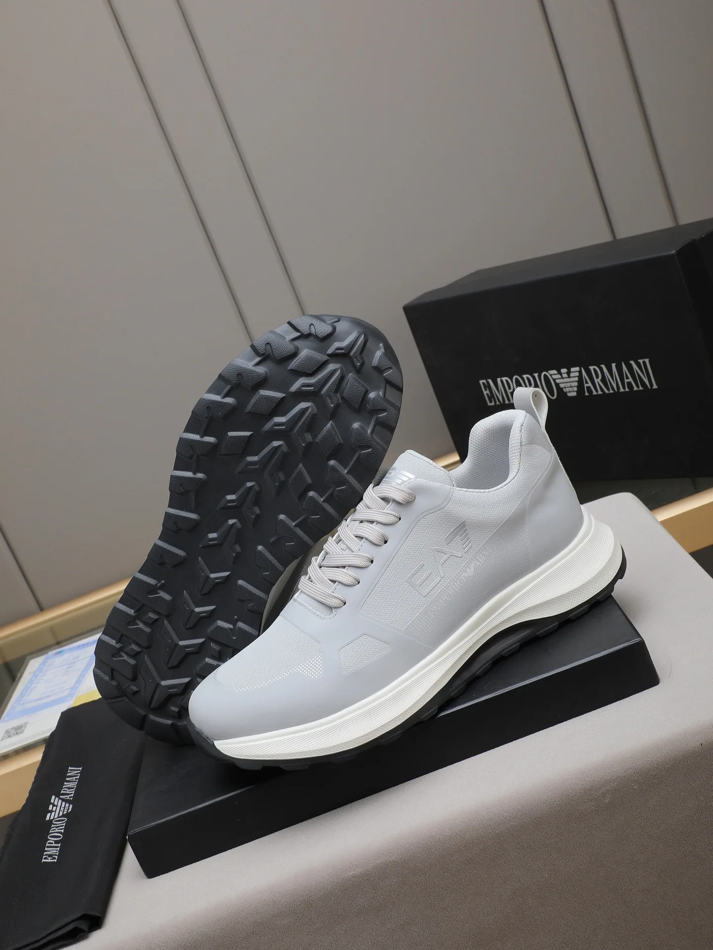 Кроссовки Мужские Armani 931675