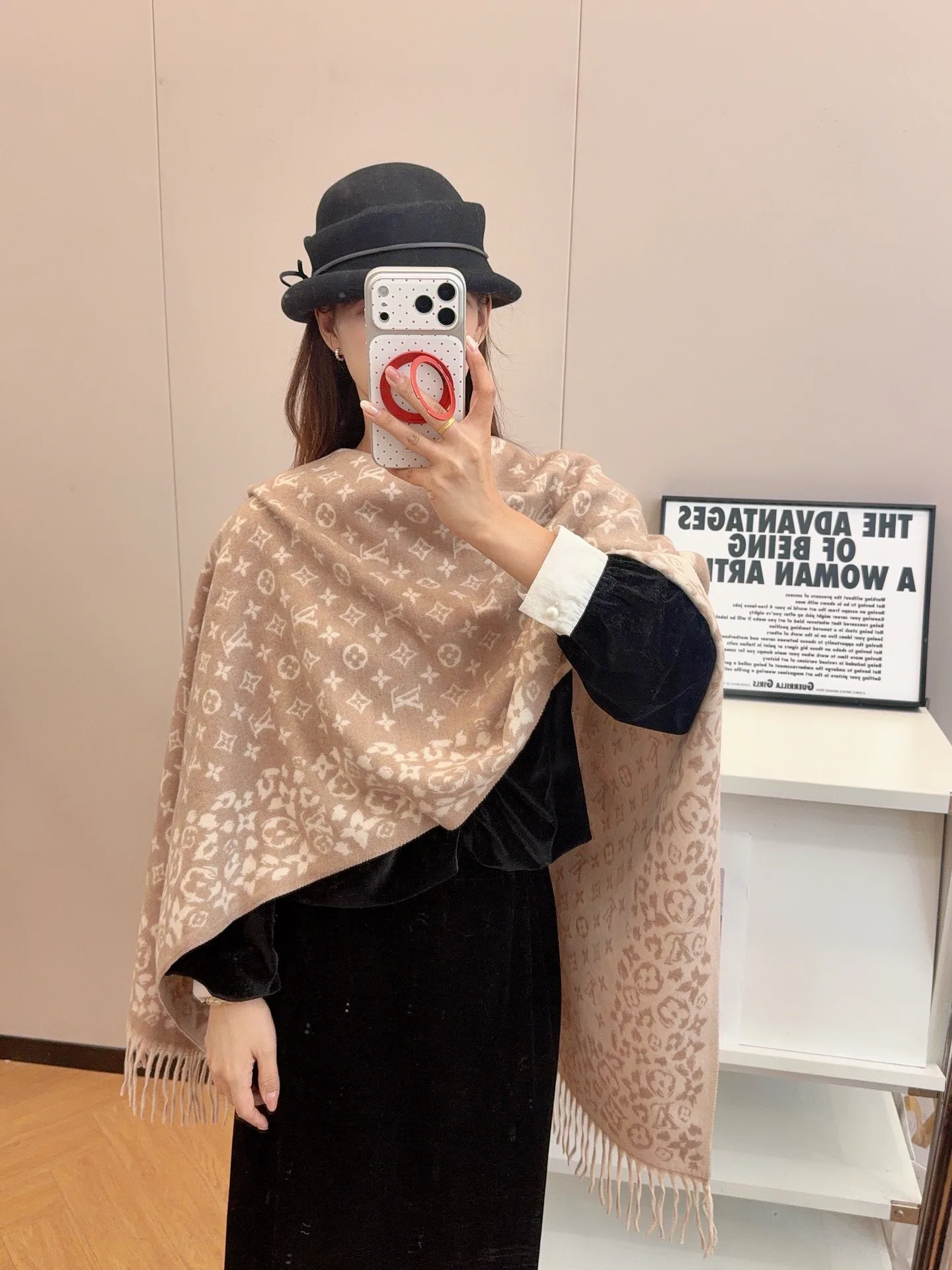 Шарфы Louis Vuitton 18105498
