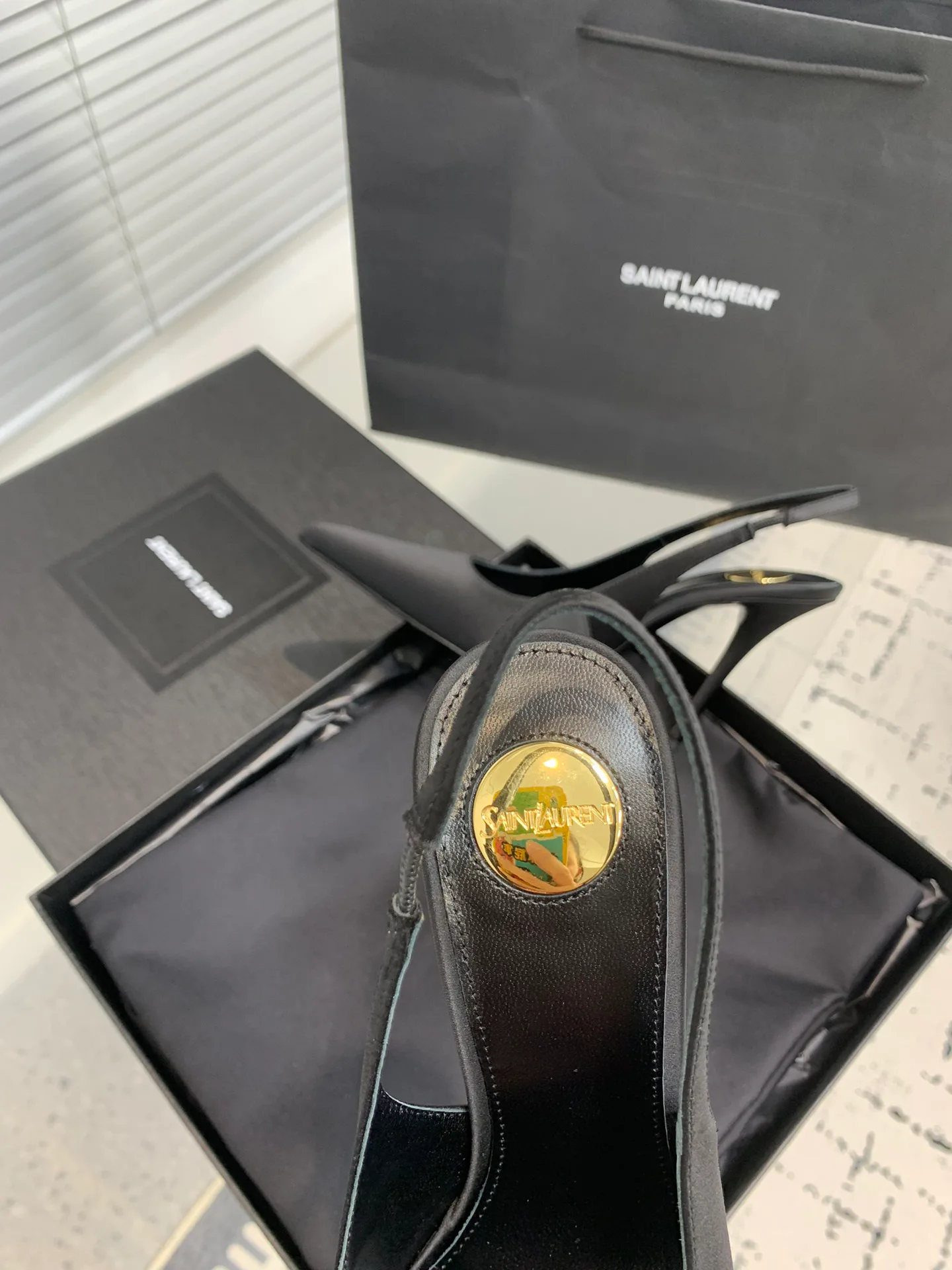 Туфли Женские Saint Laurent 7368