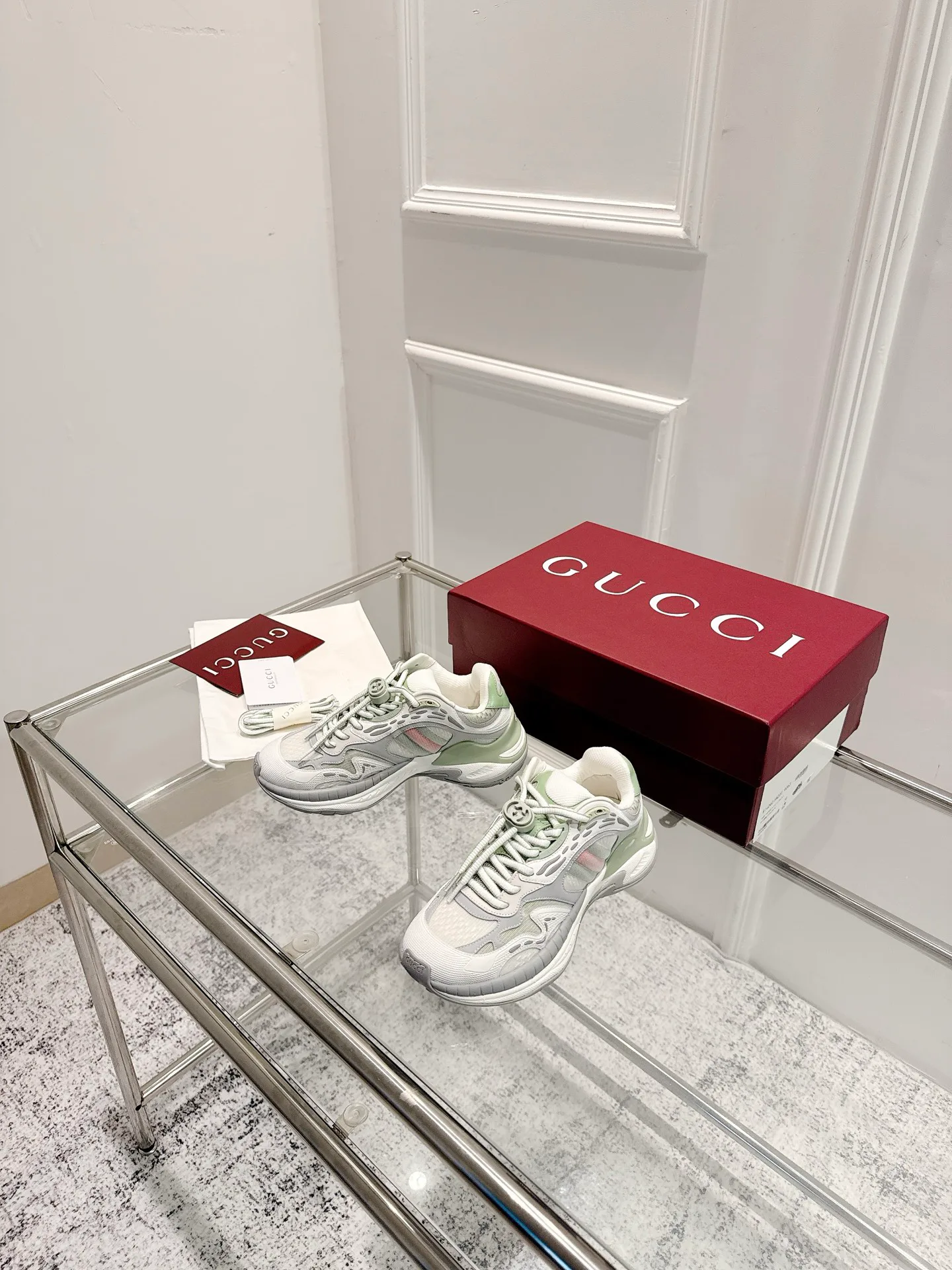 Кроссовки Женские Gucci 219590