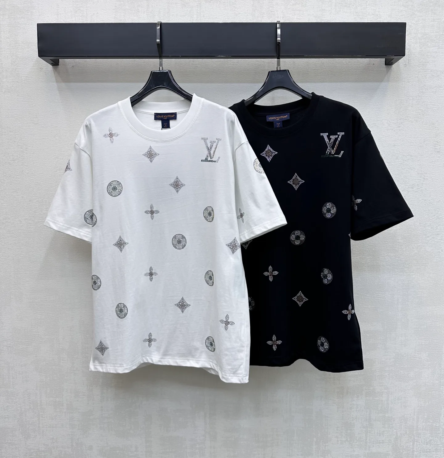 Футболки Женские Louis Vuitton 13275448