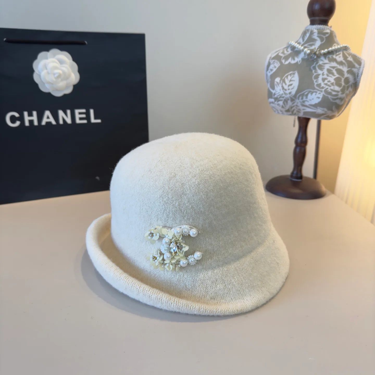 Головные Уборы Chanel 563418