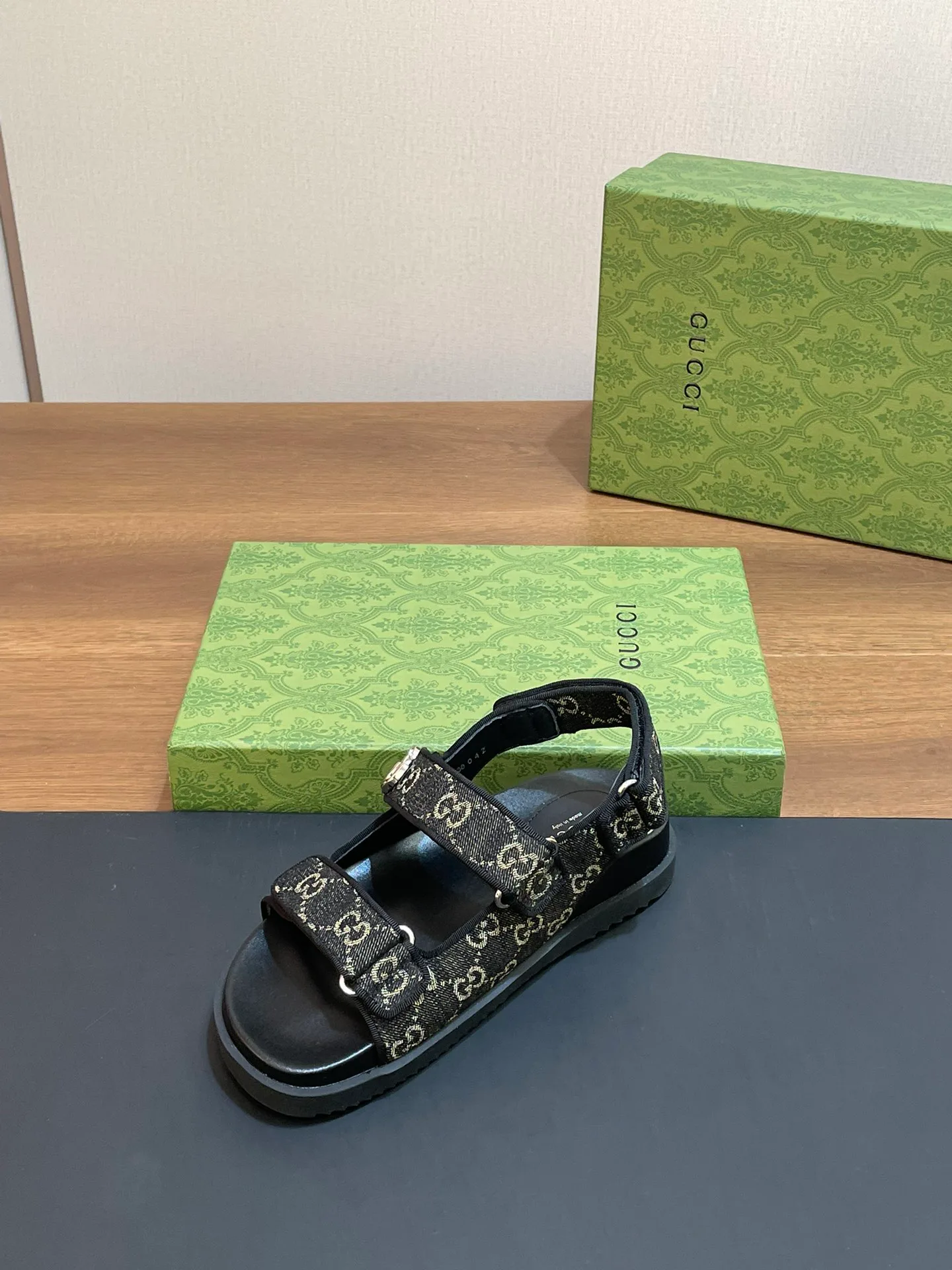 Сандалии Женские Gucci 21088