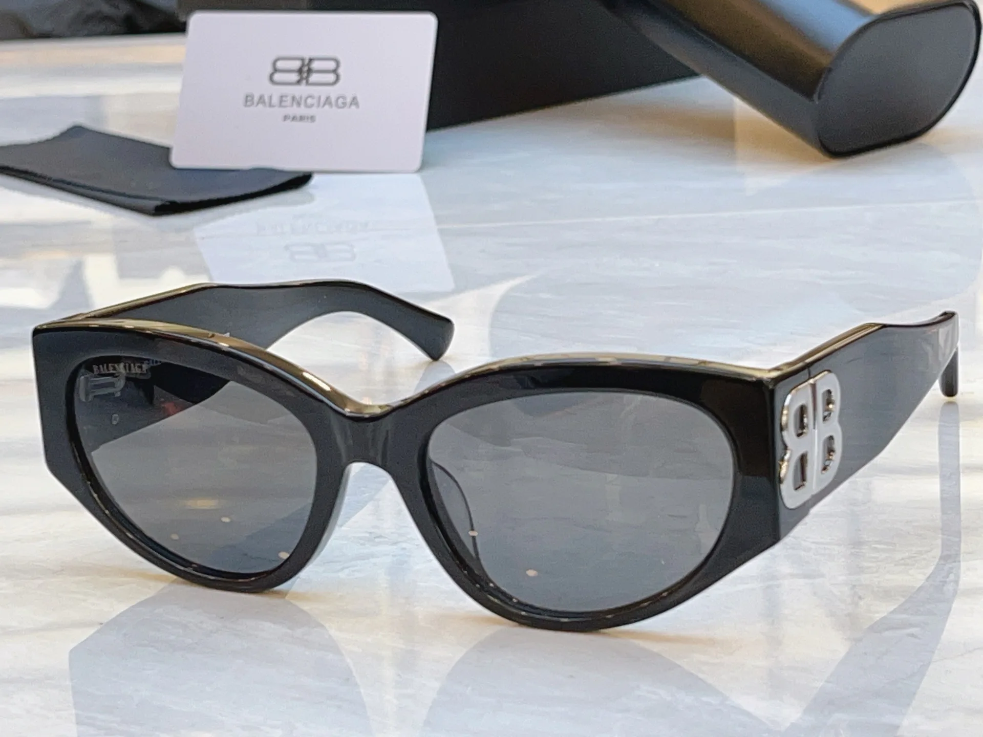 Очки Balenciaga 10842058