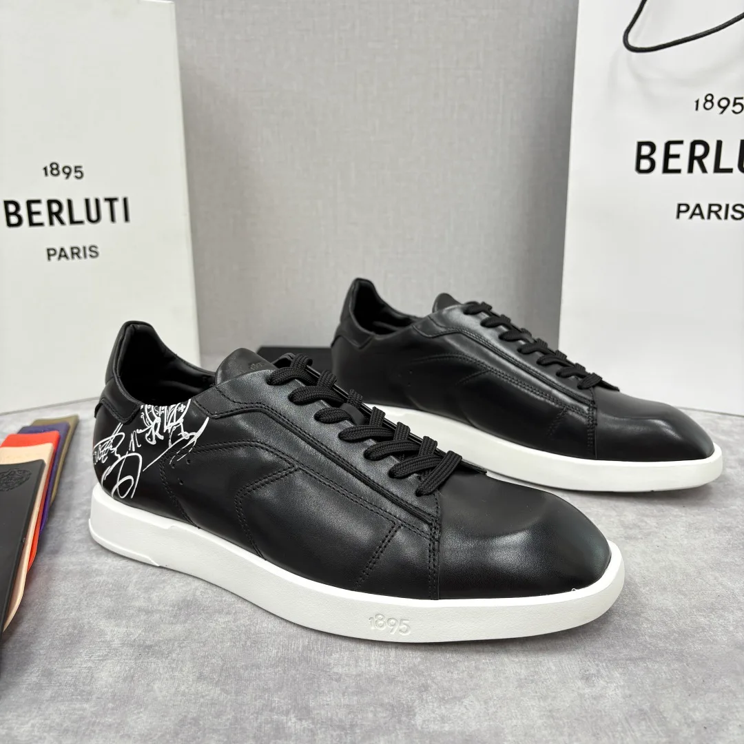Кроссовки Мужские Berluti 18117376