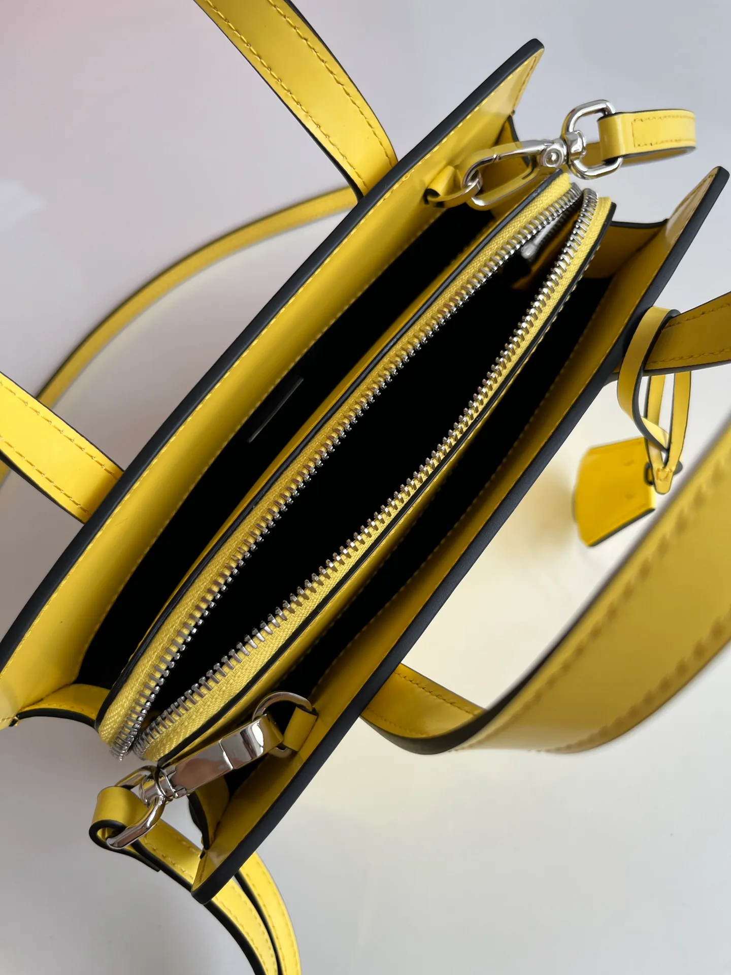 Сумки На Ремне Женские Prada 6947