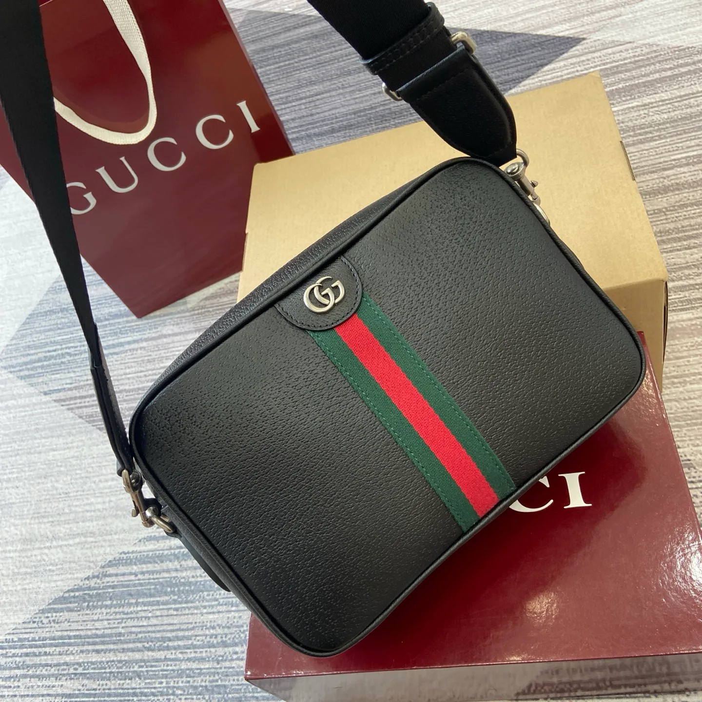 Классические Сумки Женские Gucci 9619397