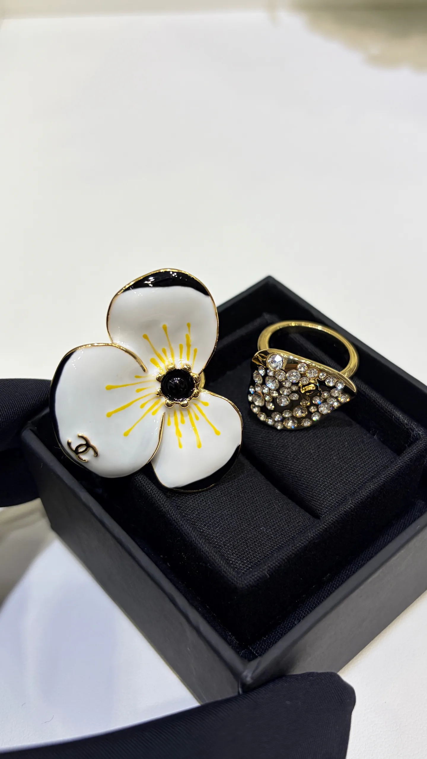 Бижутерия Chanel 18603860