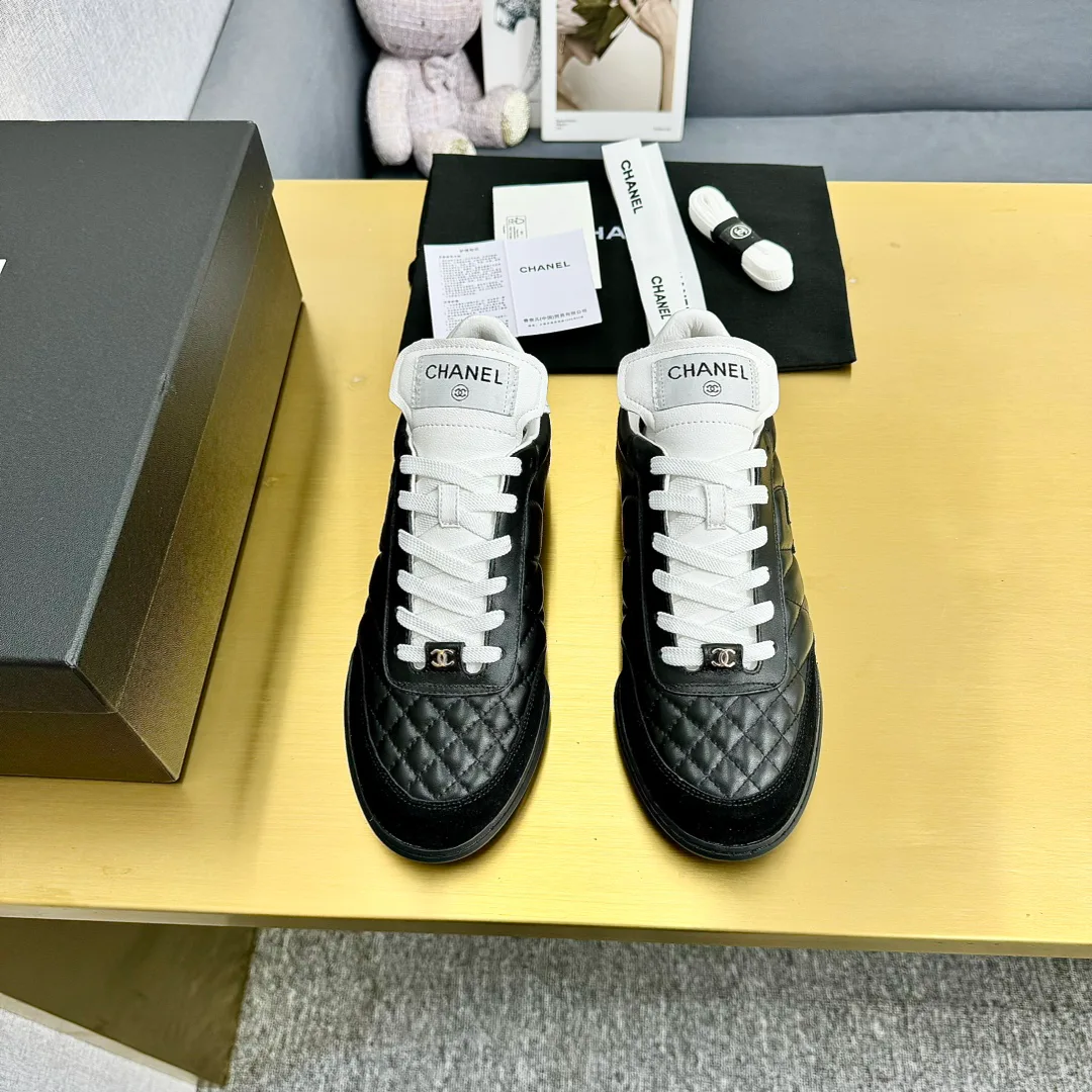 Кроссовки Женские Chanel 12227935