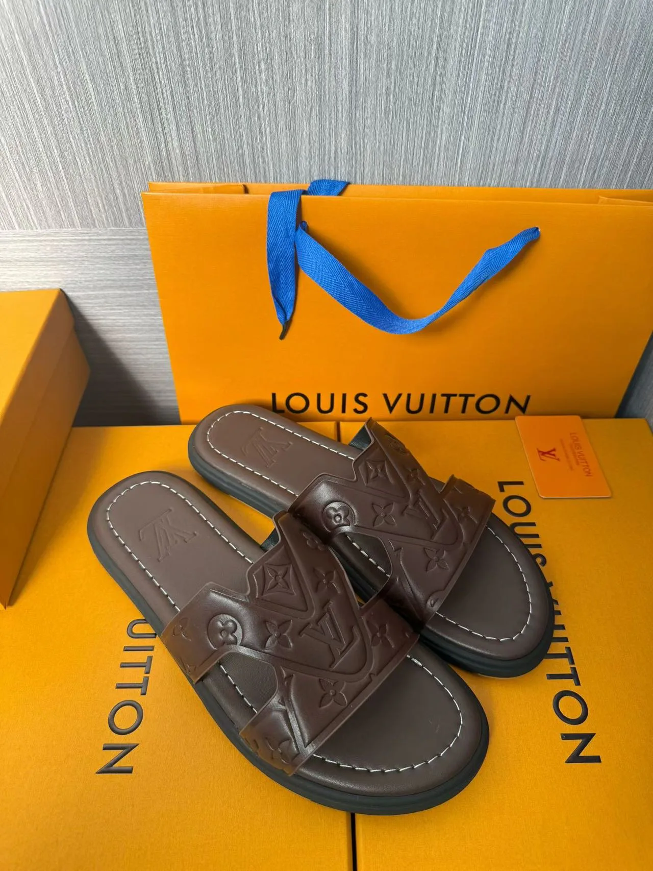 Шлепанцы Мужские Louis Vuitton 1310628