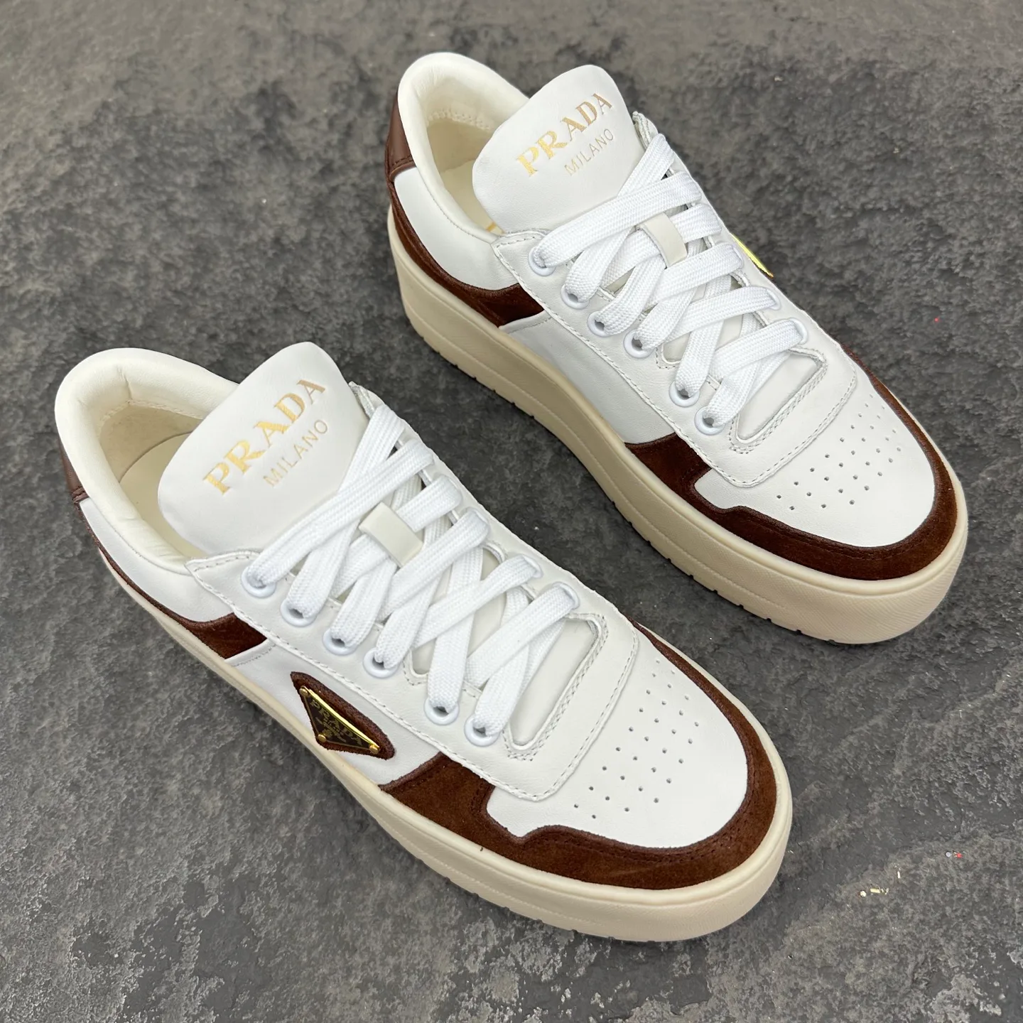 Кроссовки Мужские Prada 18154155