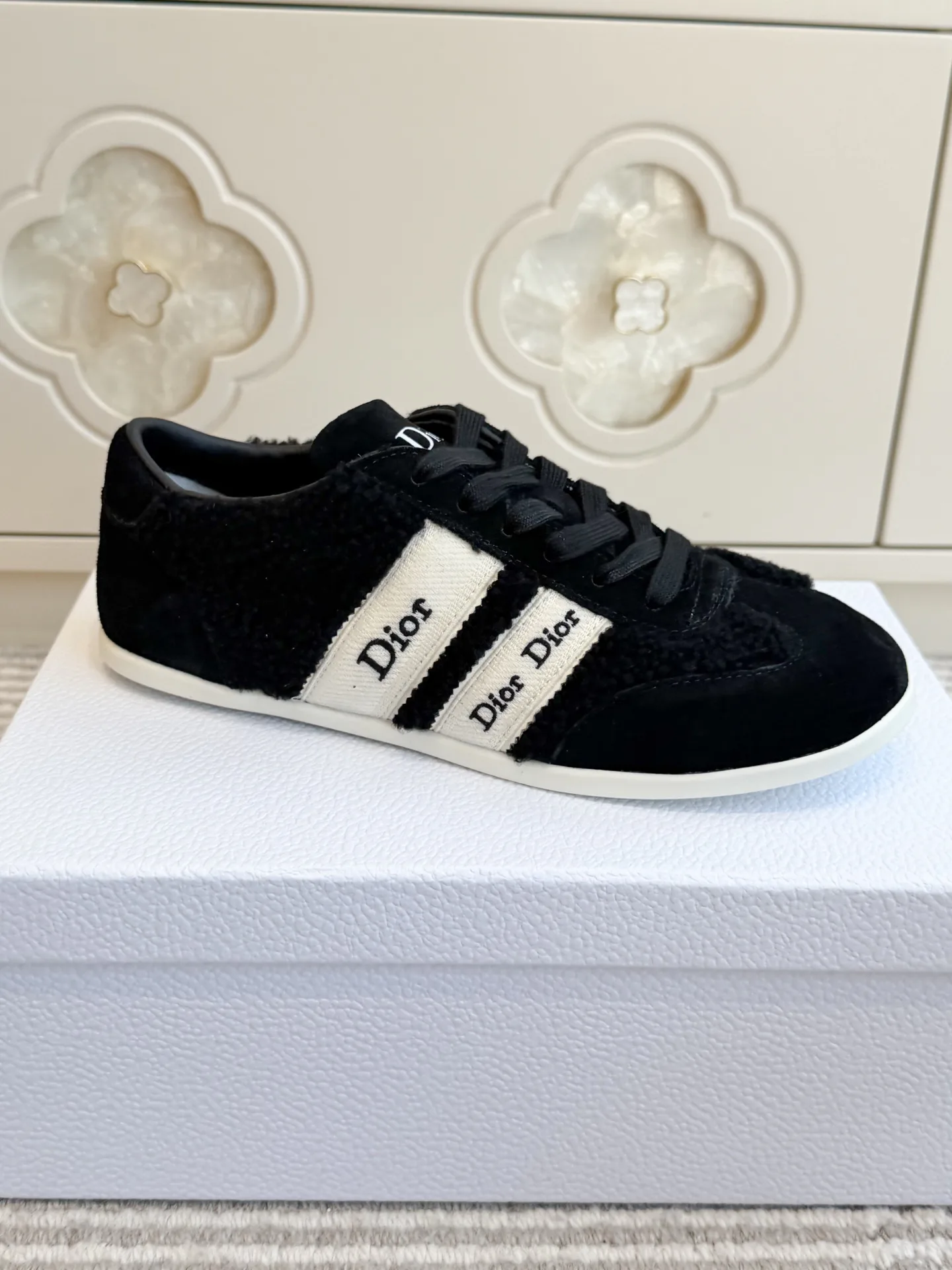Кроссовки Женские Christian Dior 18731640
