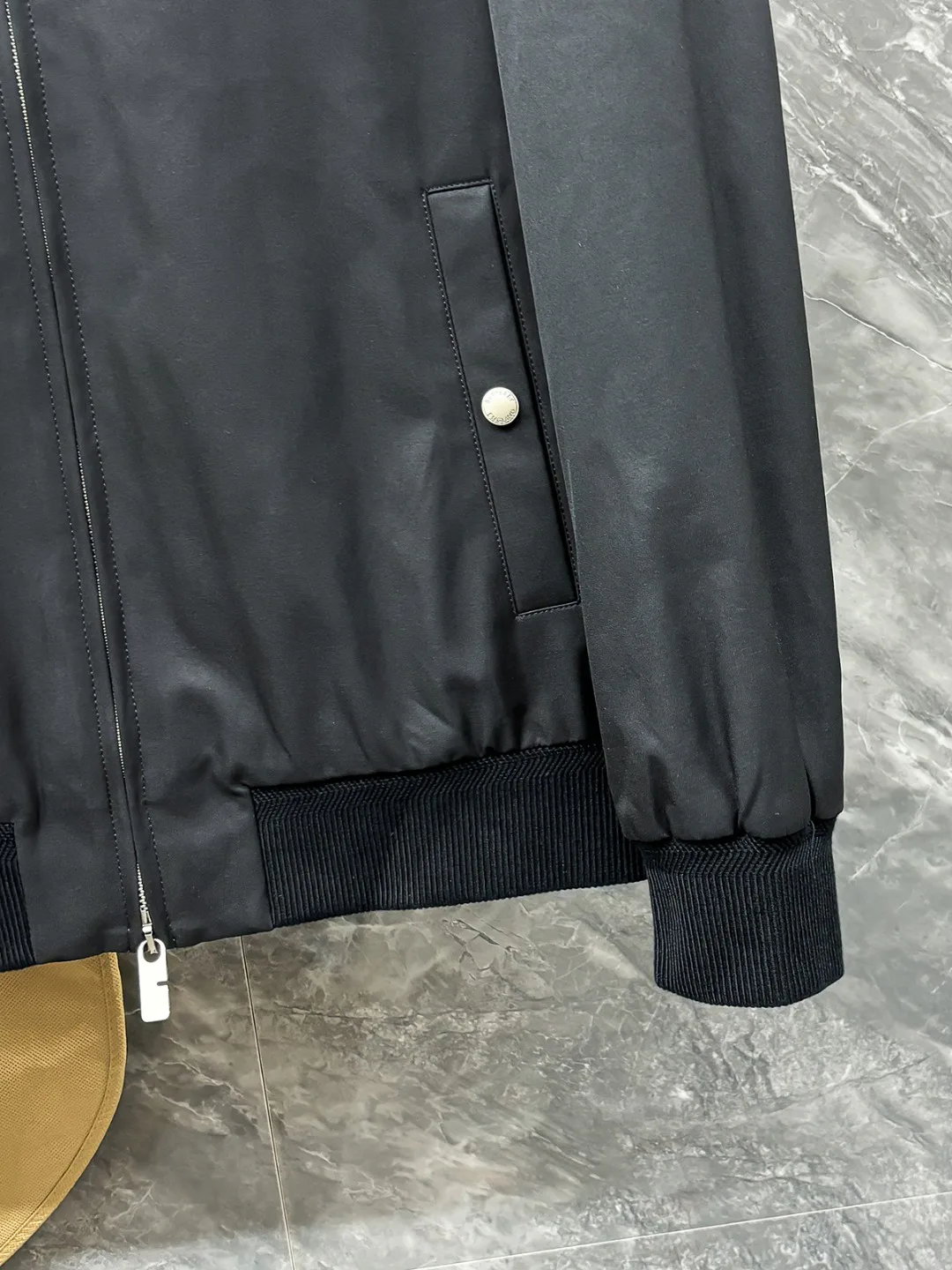 Куртки И Пуховики Женские Burberry 18561022