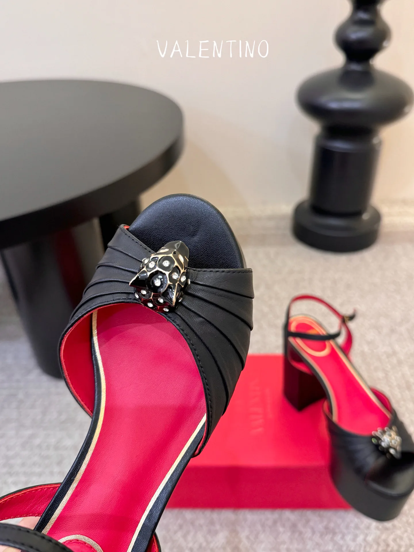 Босоножки Женские Valentino 11633130