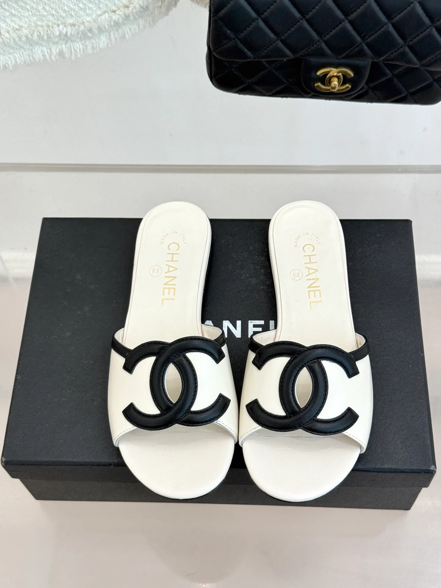 Шлепанцы Женские Chanel 11485805