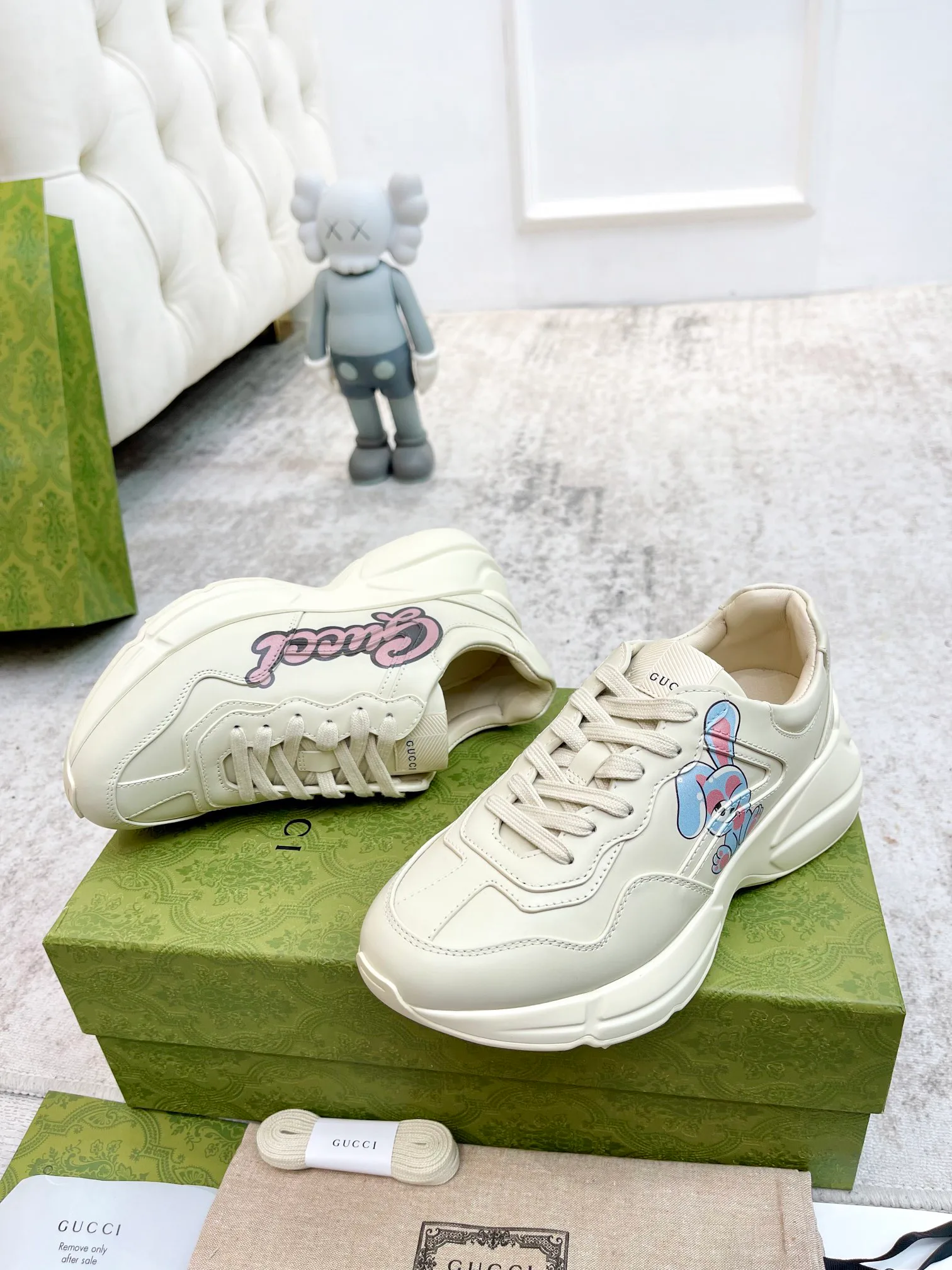 Кроссовки Женские Gucci 375860