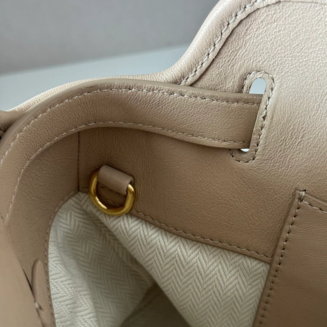 Классические Сумки Женские Miu Miu 1270452