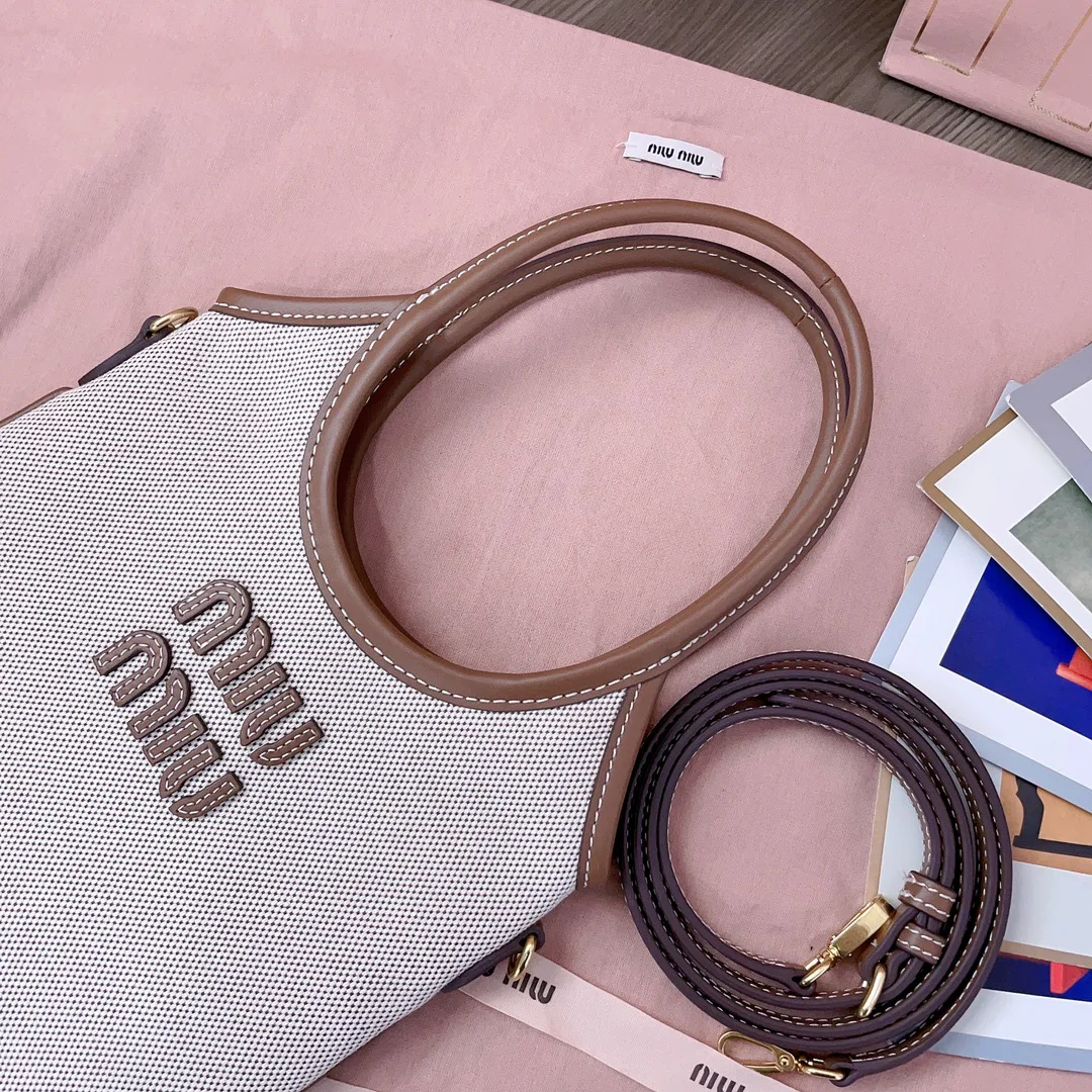 Классические Сумки Женские Miu Miu 17483317