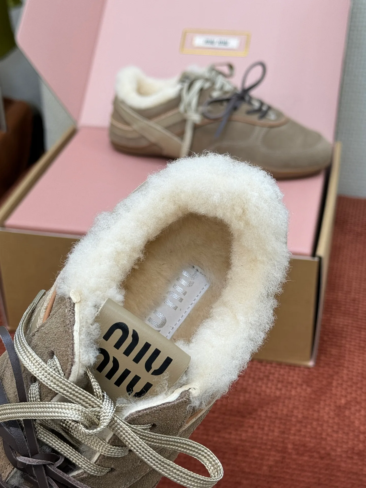 Кроссовки Женские Miu Miu 18341950