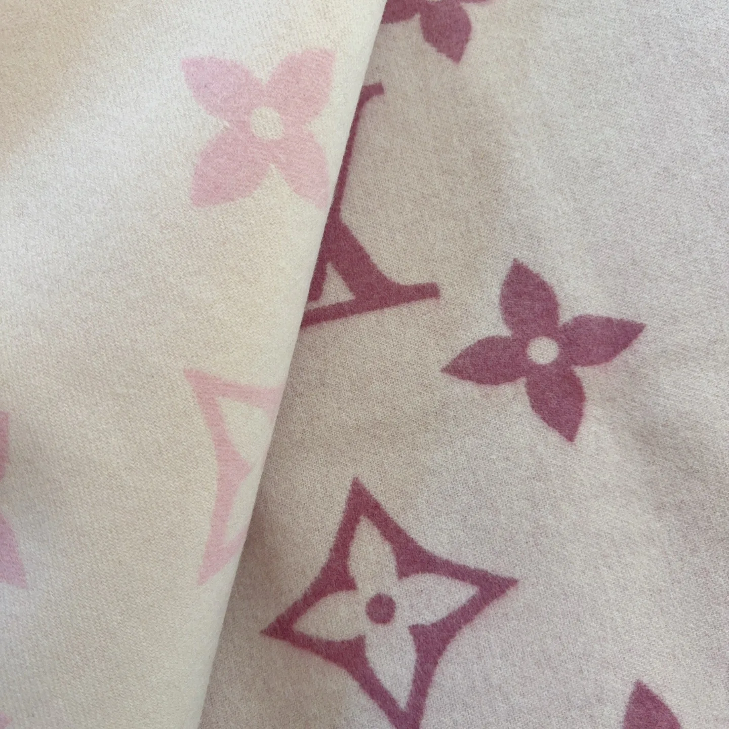 Шарфы Louis Vuitton 449247