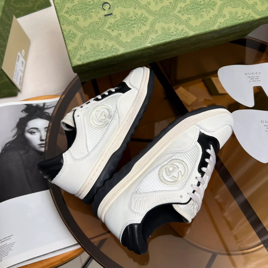 Кроссовки Женские Gucci 4988213