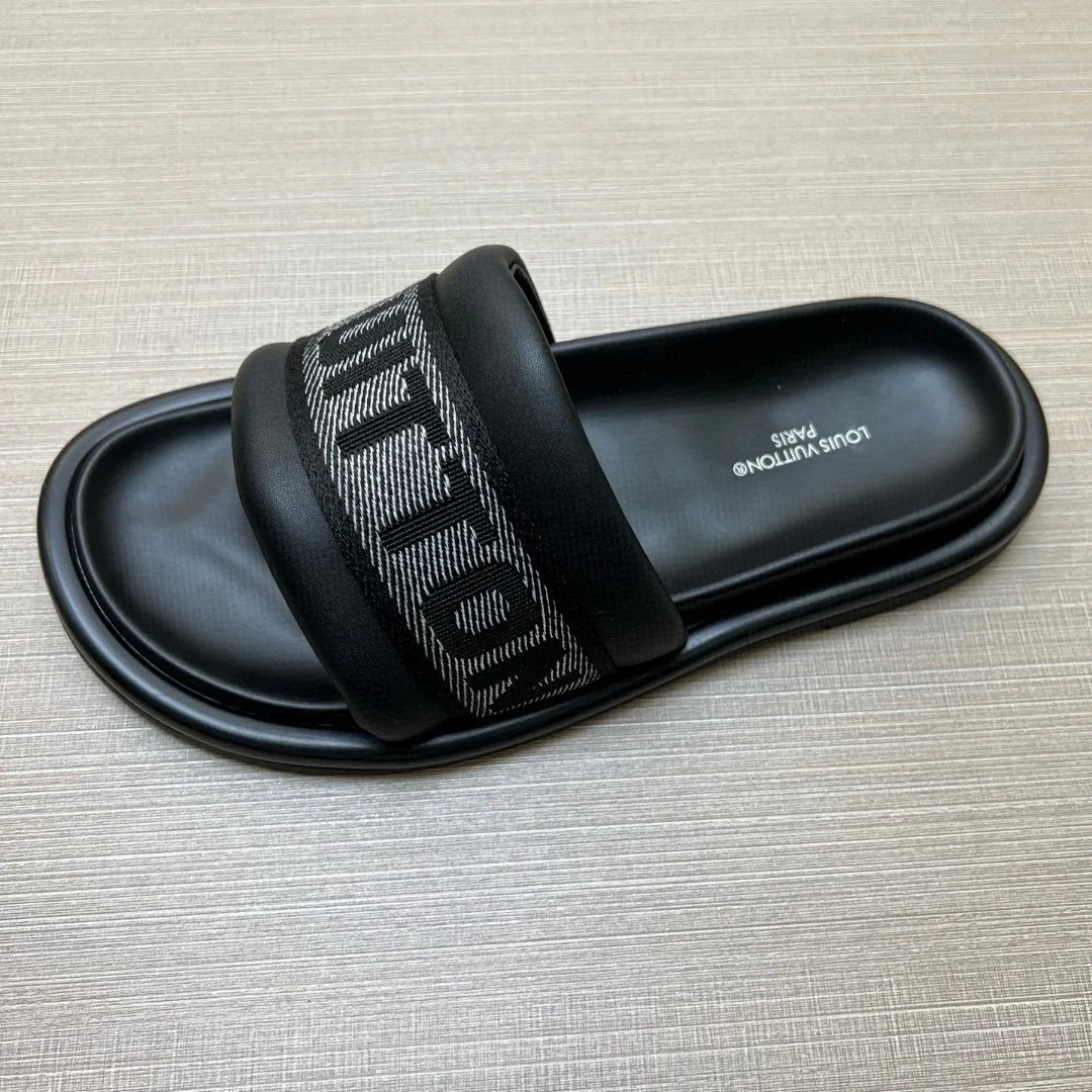 Шлепанцы Женские Louis Vuitton 9801520