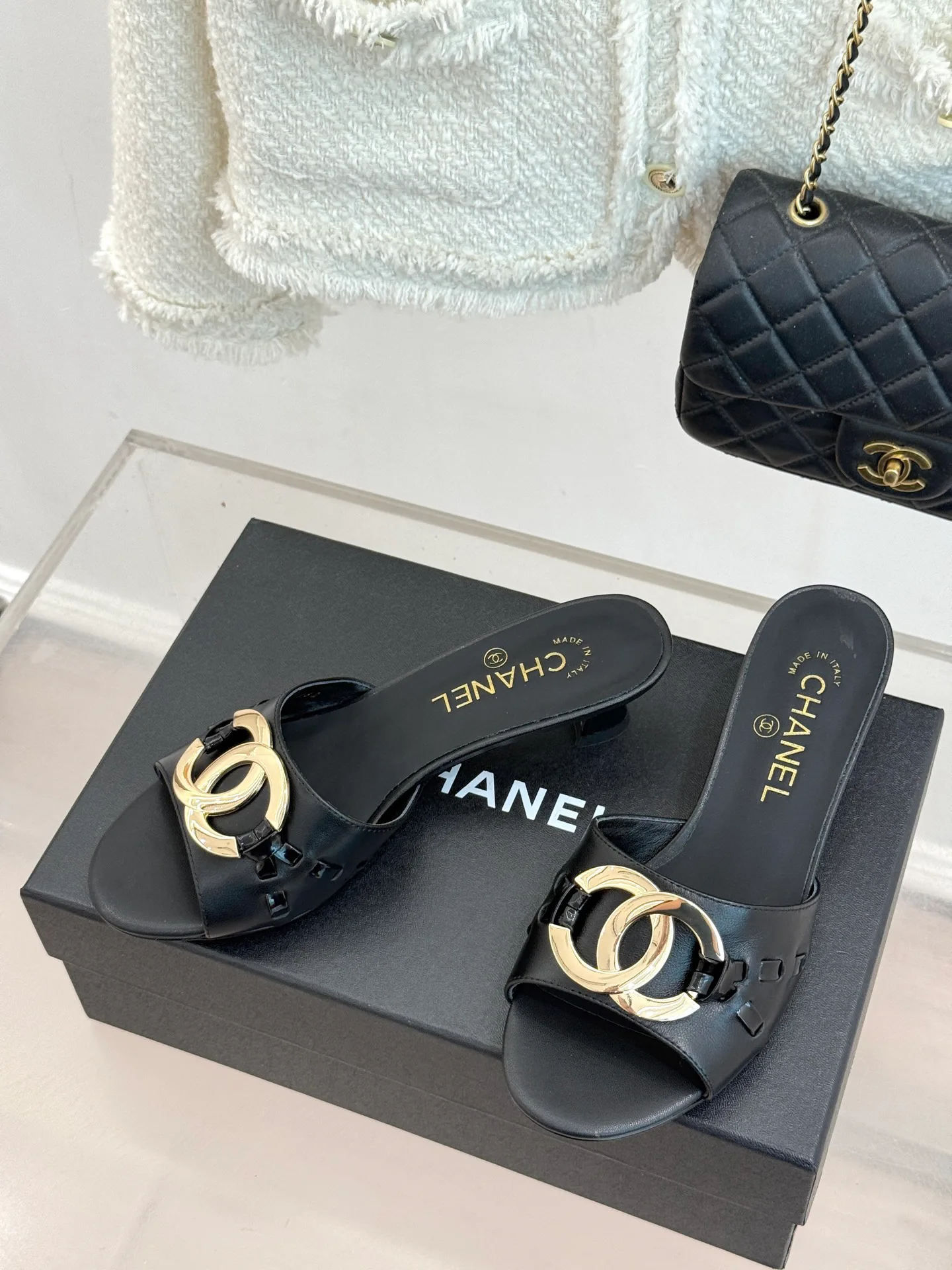 Шлепанцы Женские Chanel 16932249