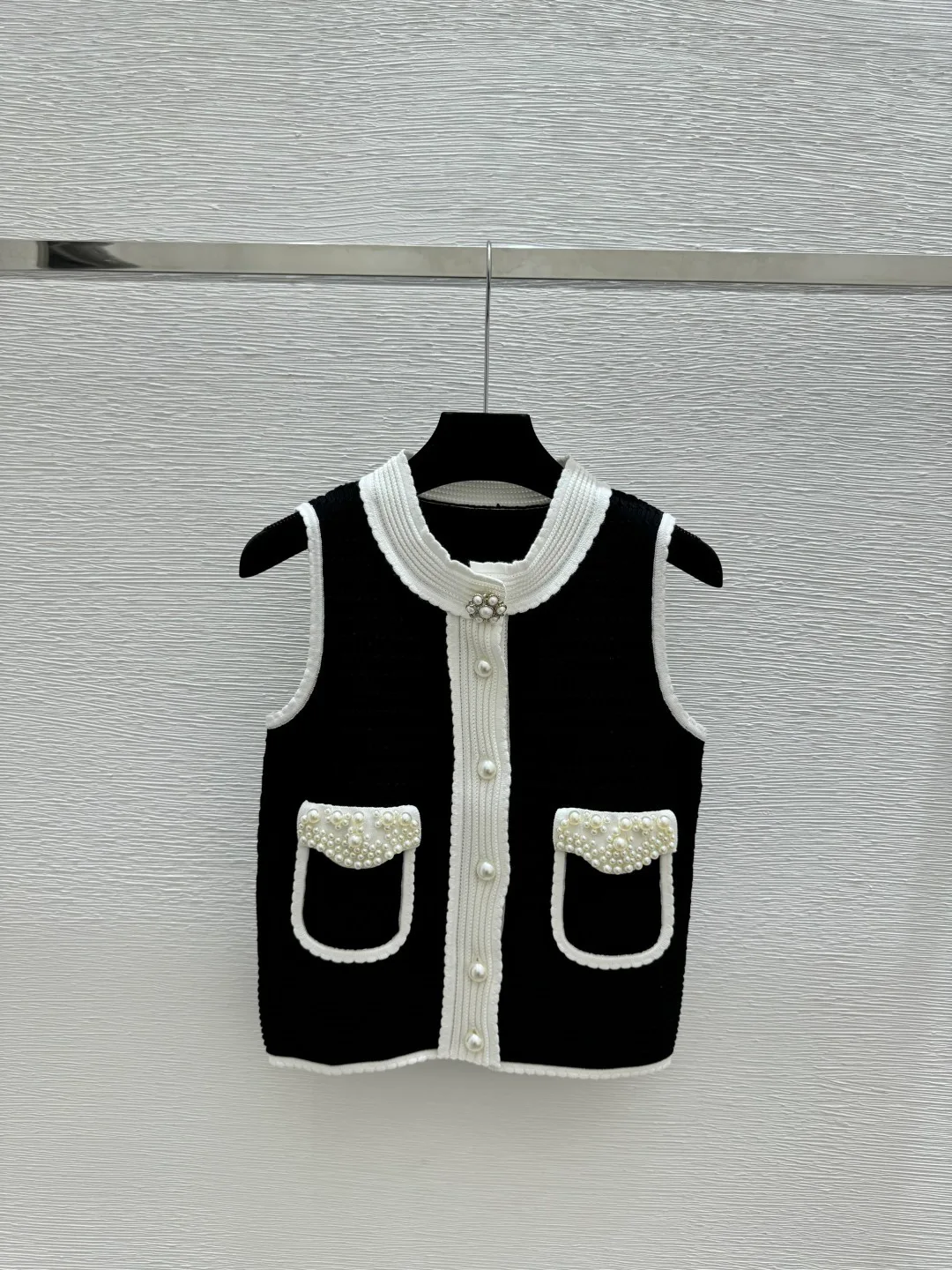 Жилеты Женские Chanel 11641974