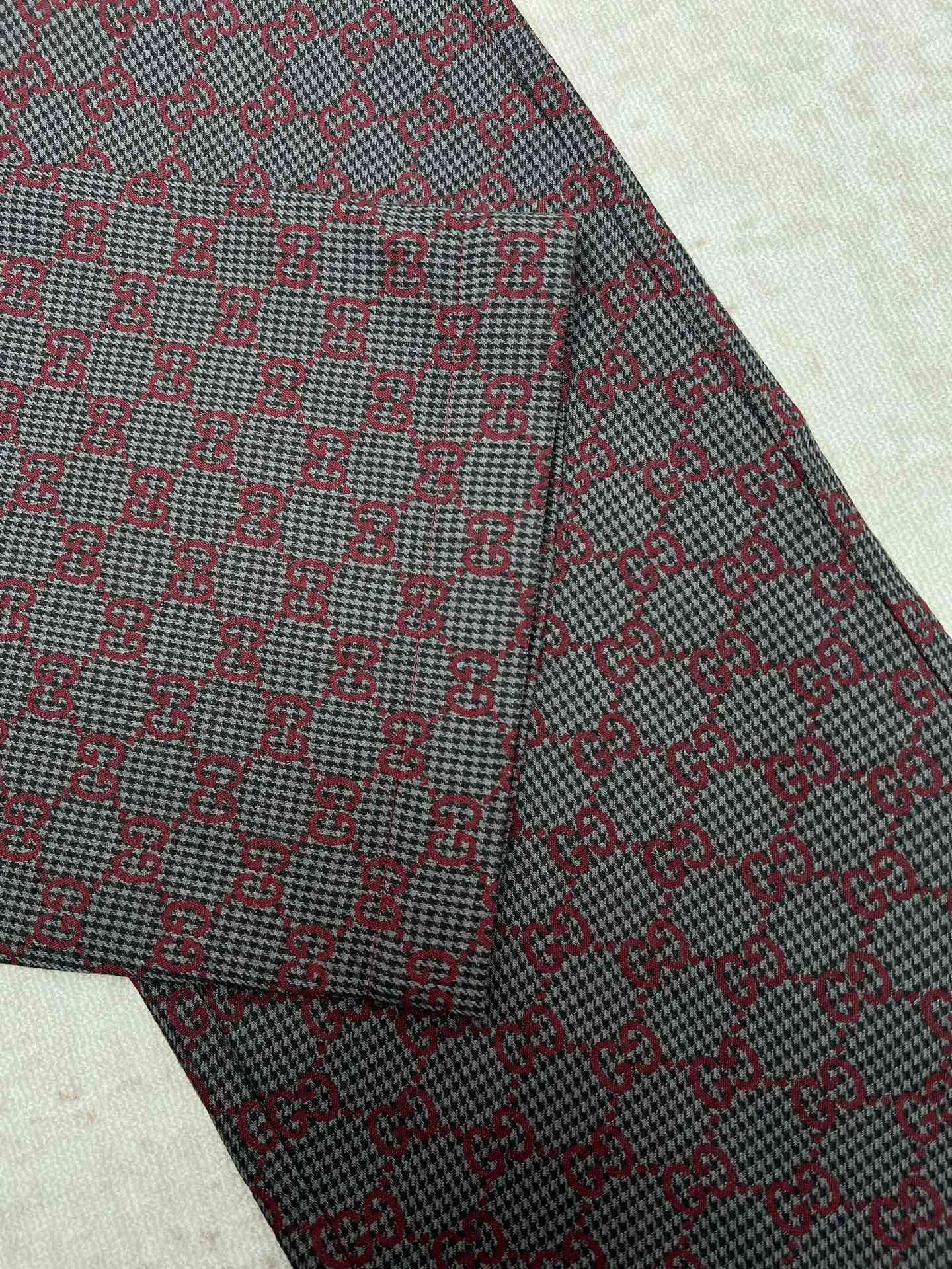 Брюки Мужские Gucci 973107