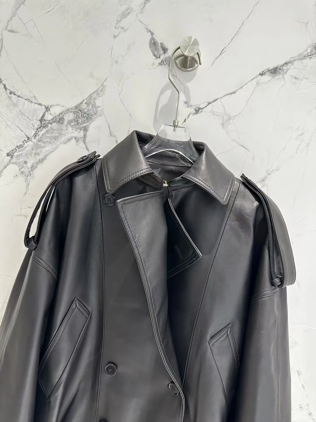 Кожаные Куртки И Дублёнки Женские Loewe 11428997